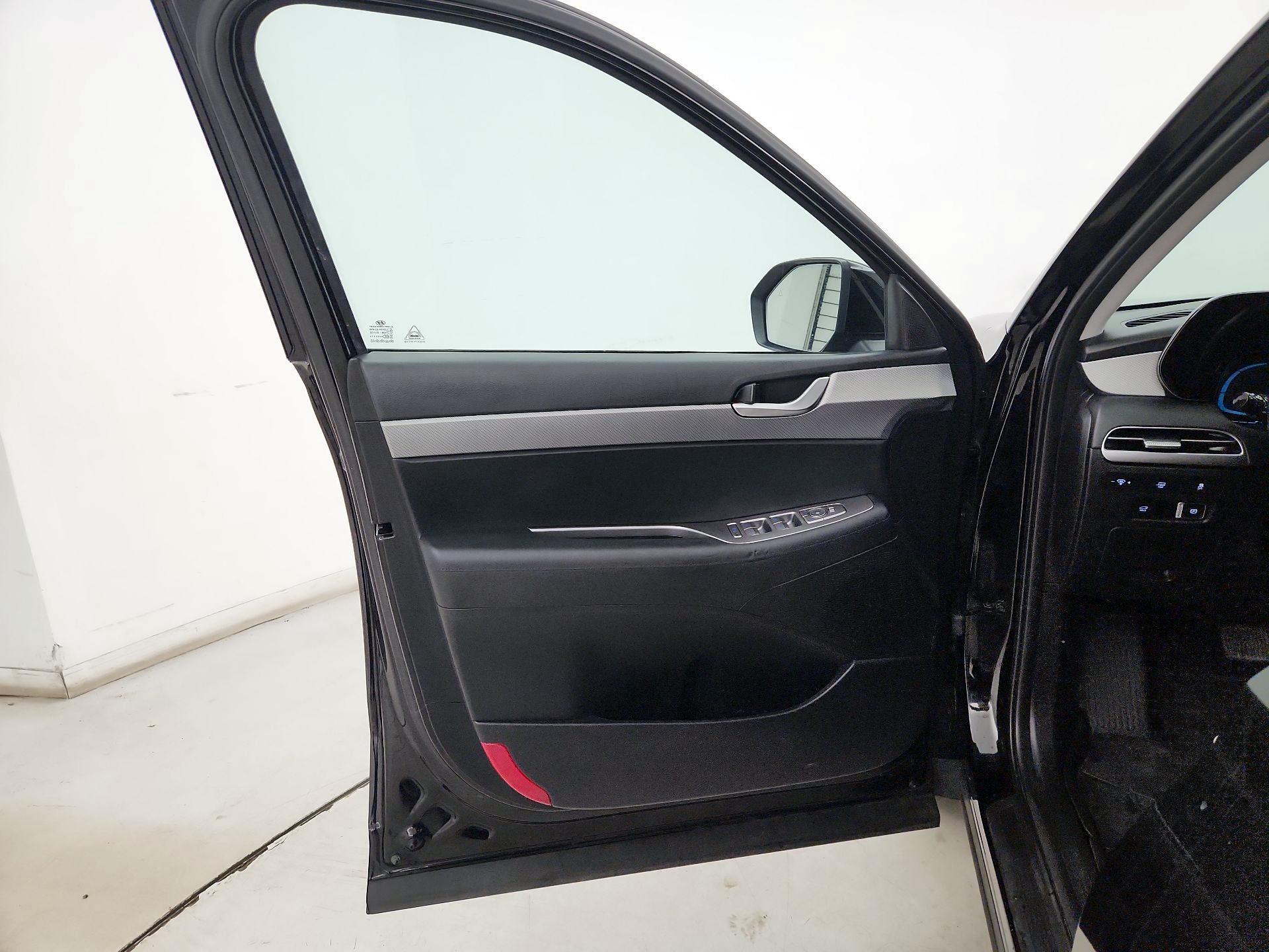 Thumbnail: 2023 Hyundai Palisade - 12