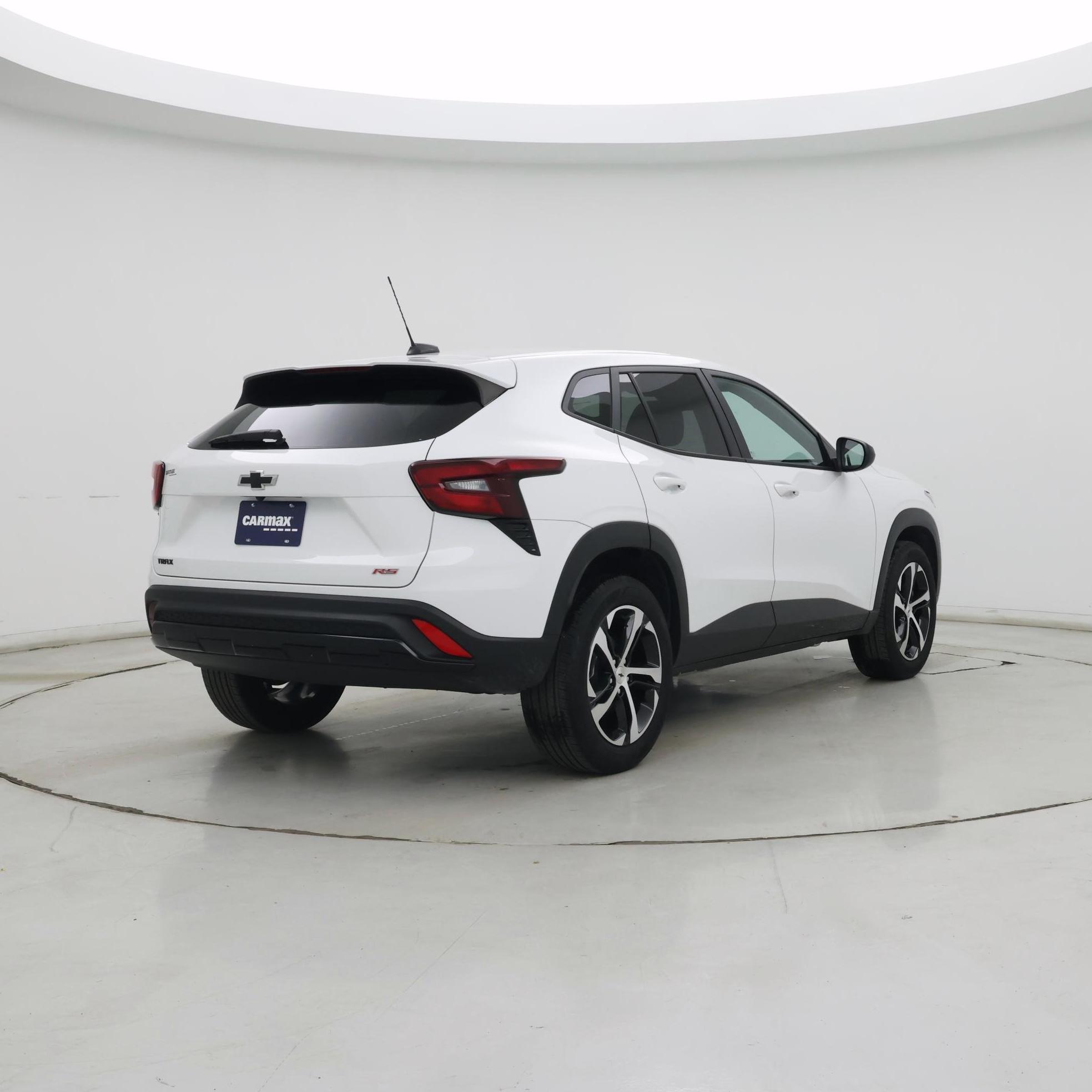 Thumbnail: 2024 Chevrolet Trax - 8