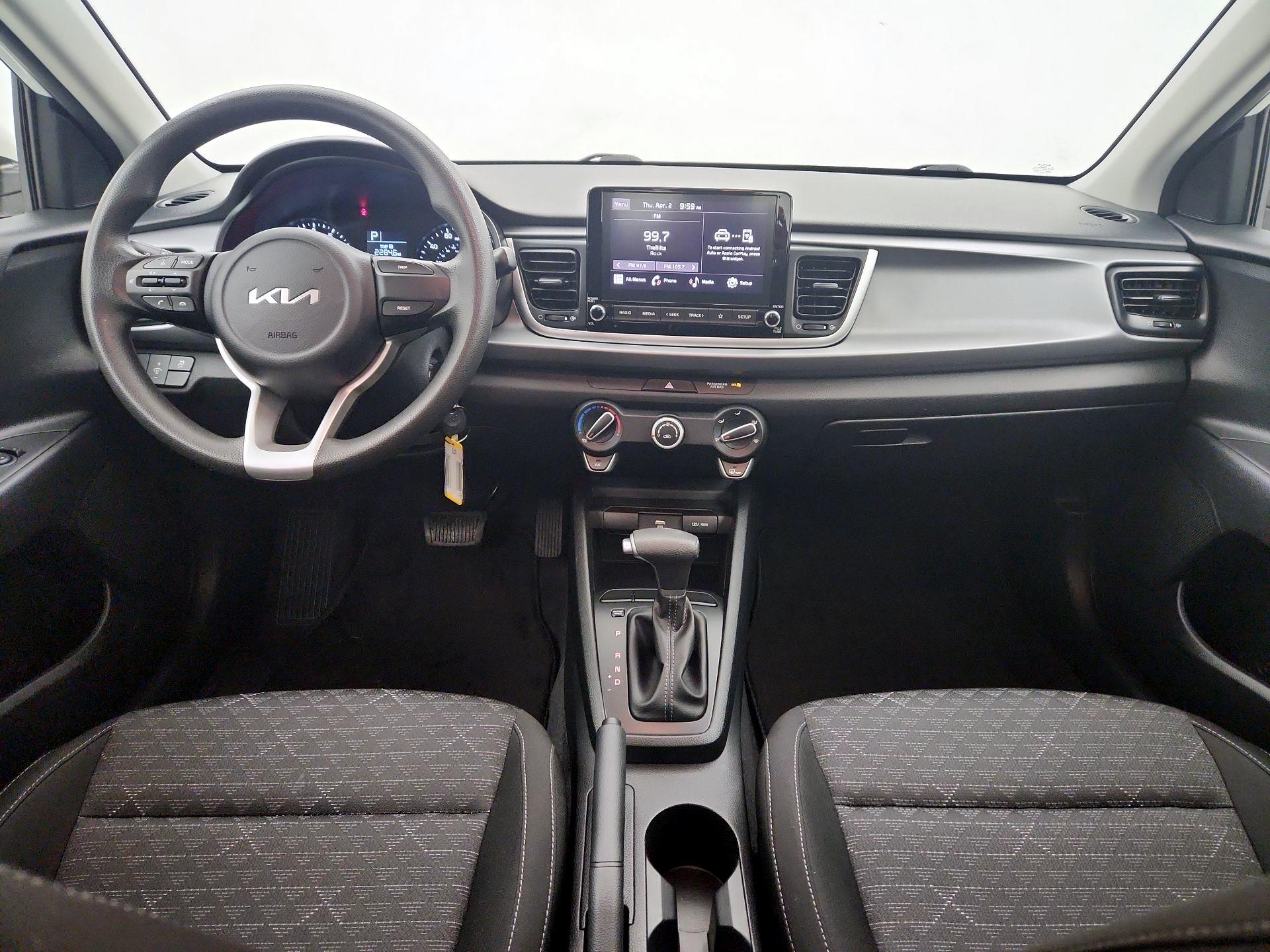 Thumbnail: 2023 Kia Rio - 9