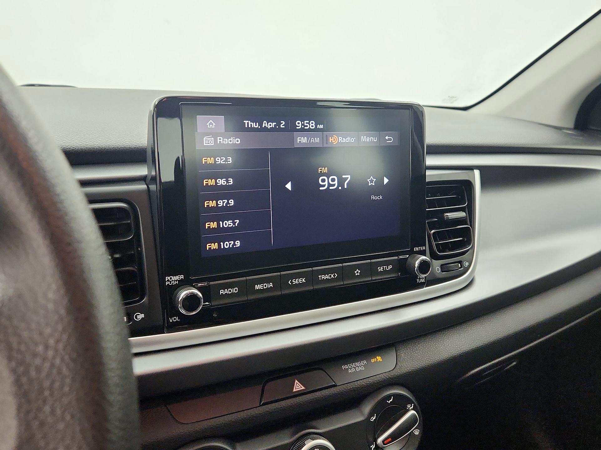 Thumbnail: 2023 Kia Rio - 15