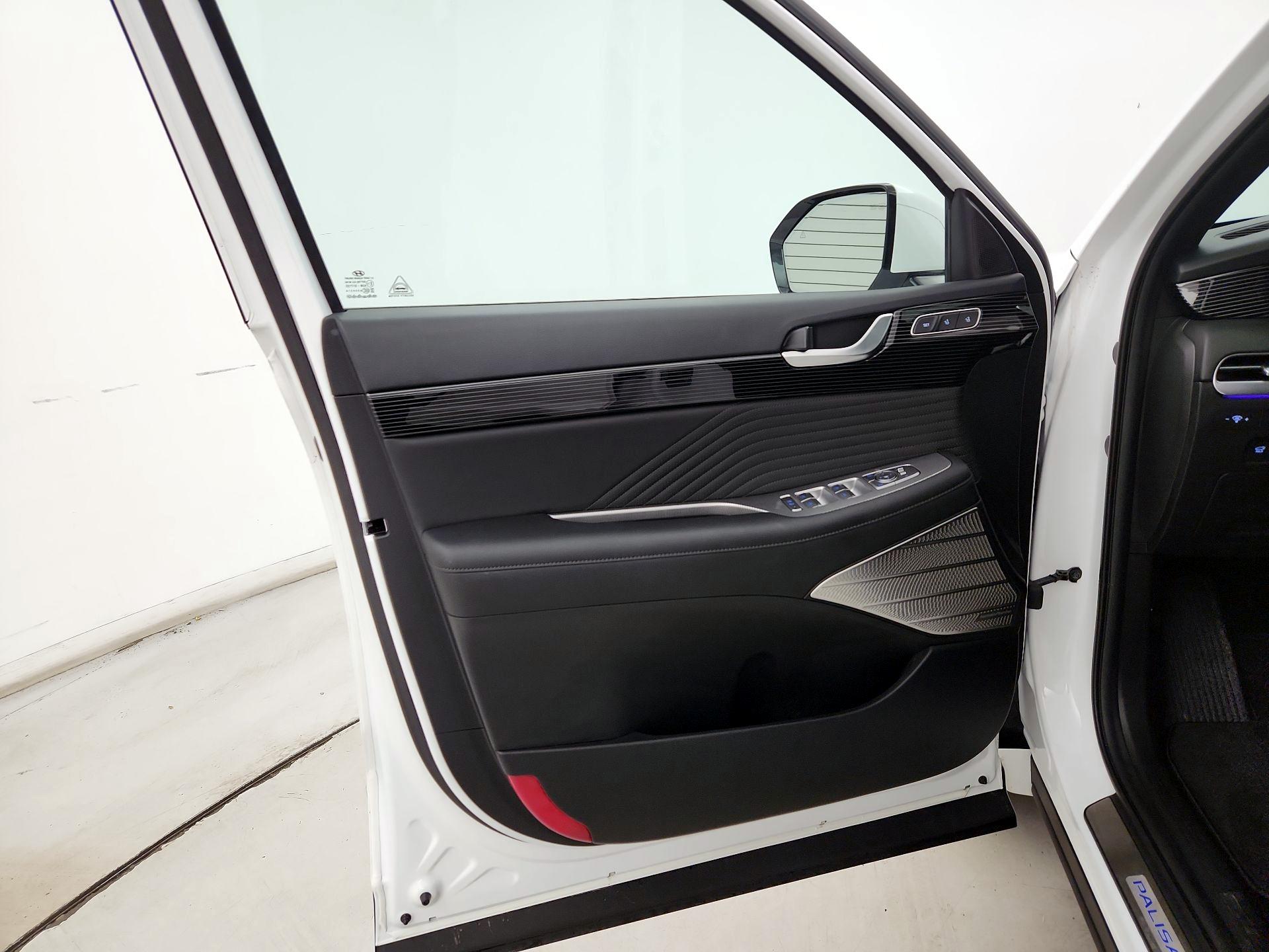 Thumbnail: 2025 Hyundai Palisade - 12