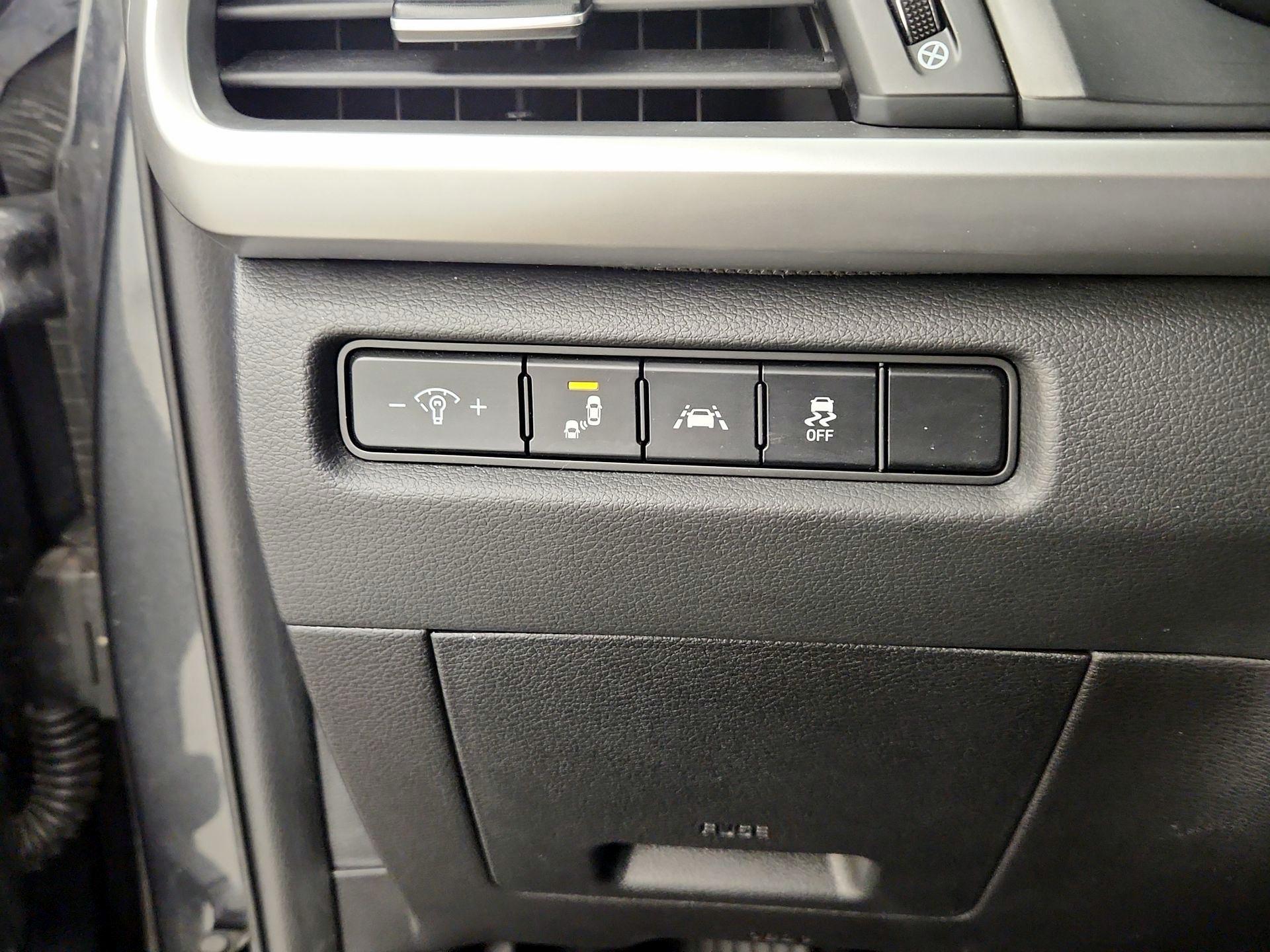 Thumbnail: 2021 Kia Telluride - 13