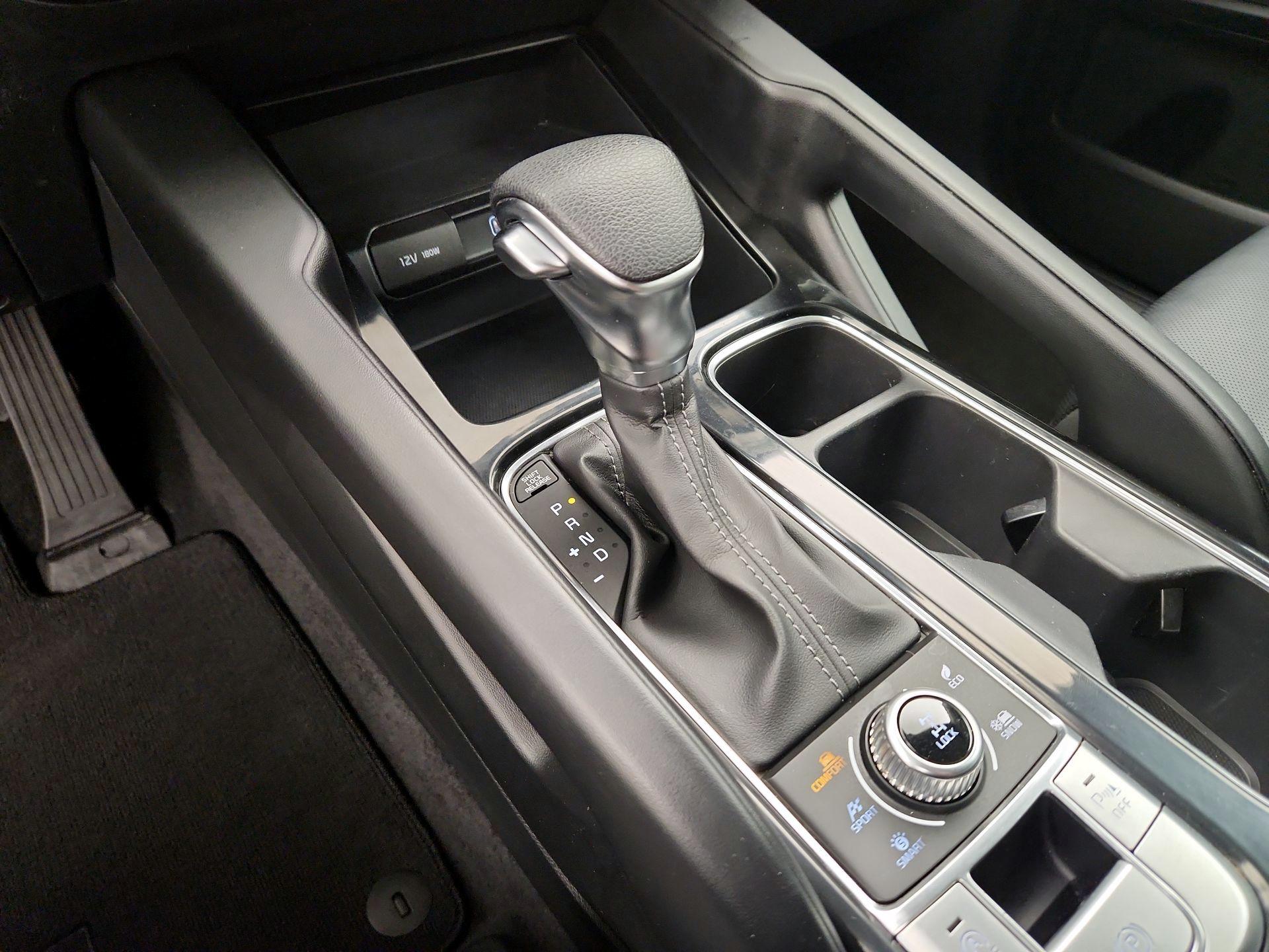 Thumbnail: 2021 Kia Telluride - 17