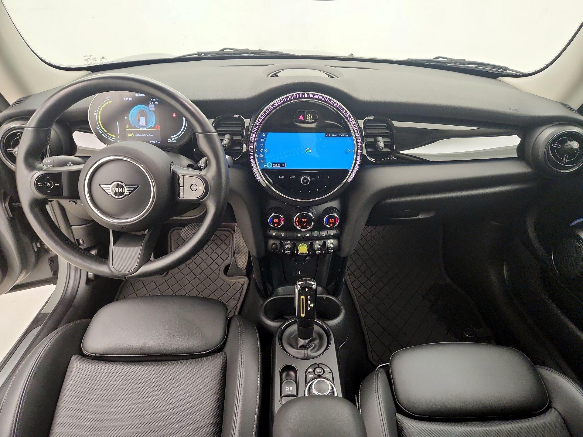 Thumbnail: 2022 MINI Cooper Hardtop - 9