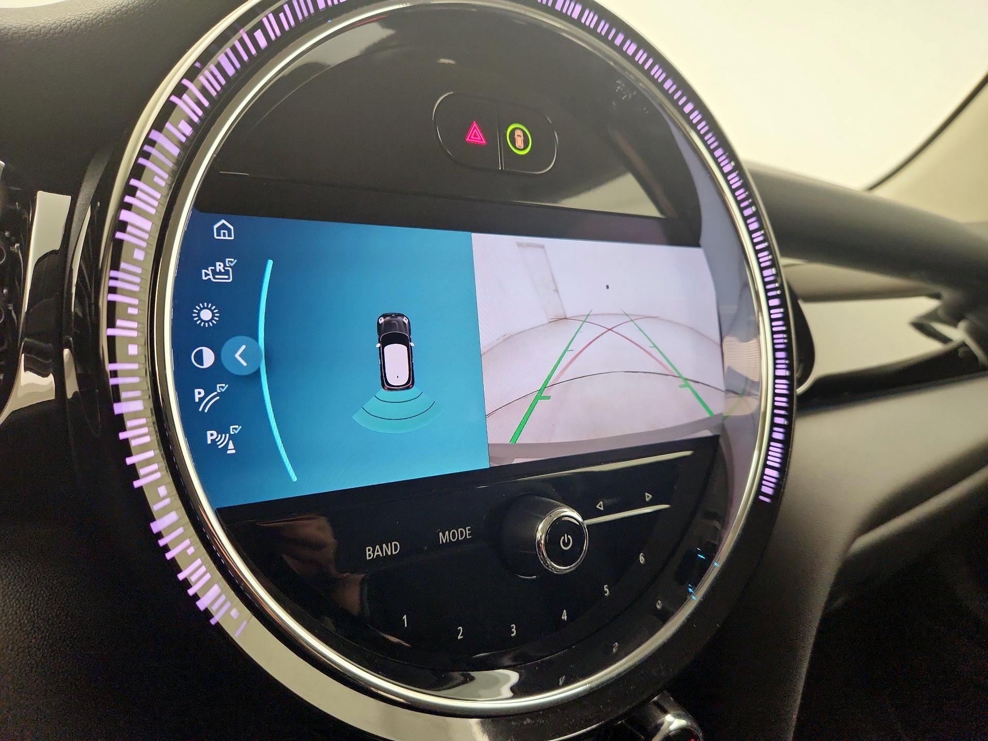 Thumbnail: 2022 MINI Cooper Hardtop - 15