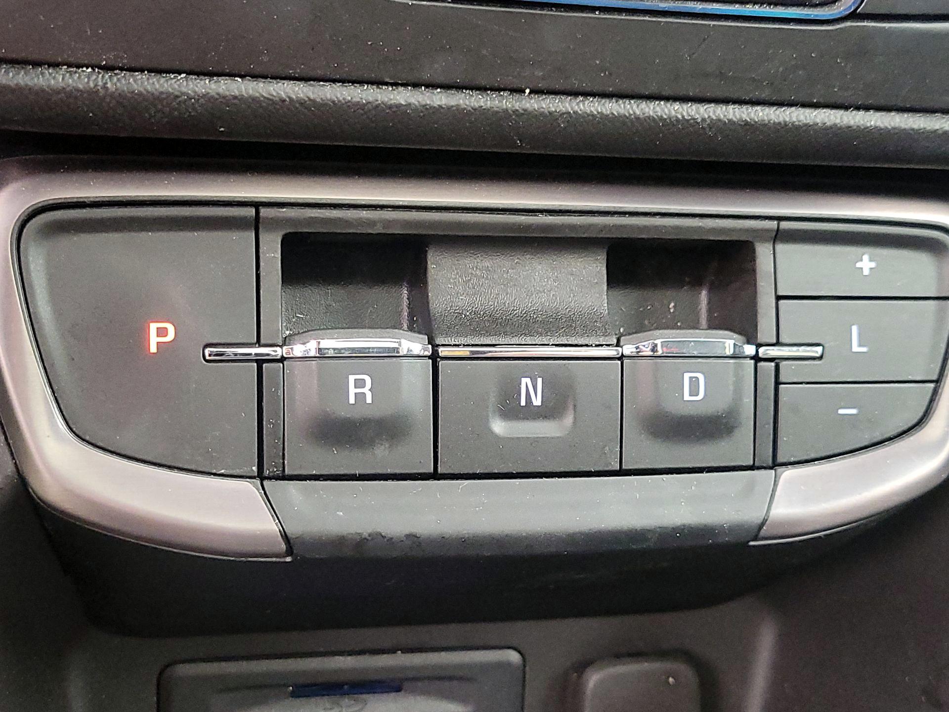 Thumbnail: 2024 GMC Terrain - 17