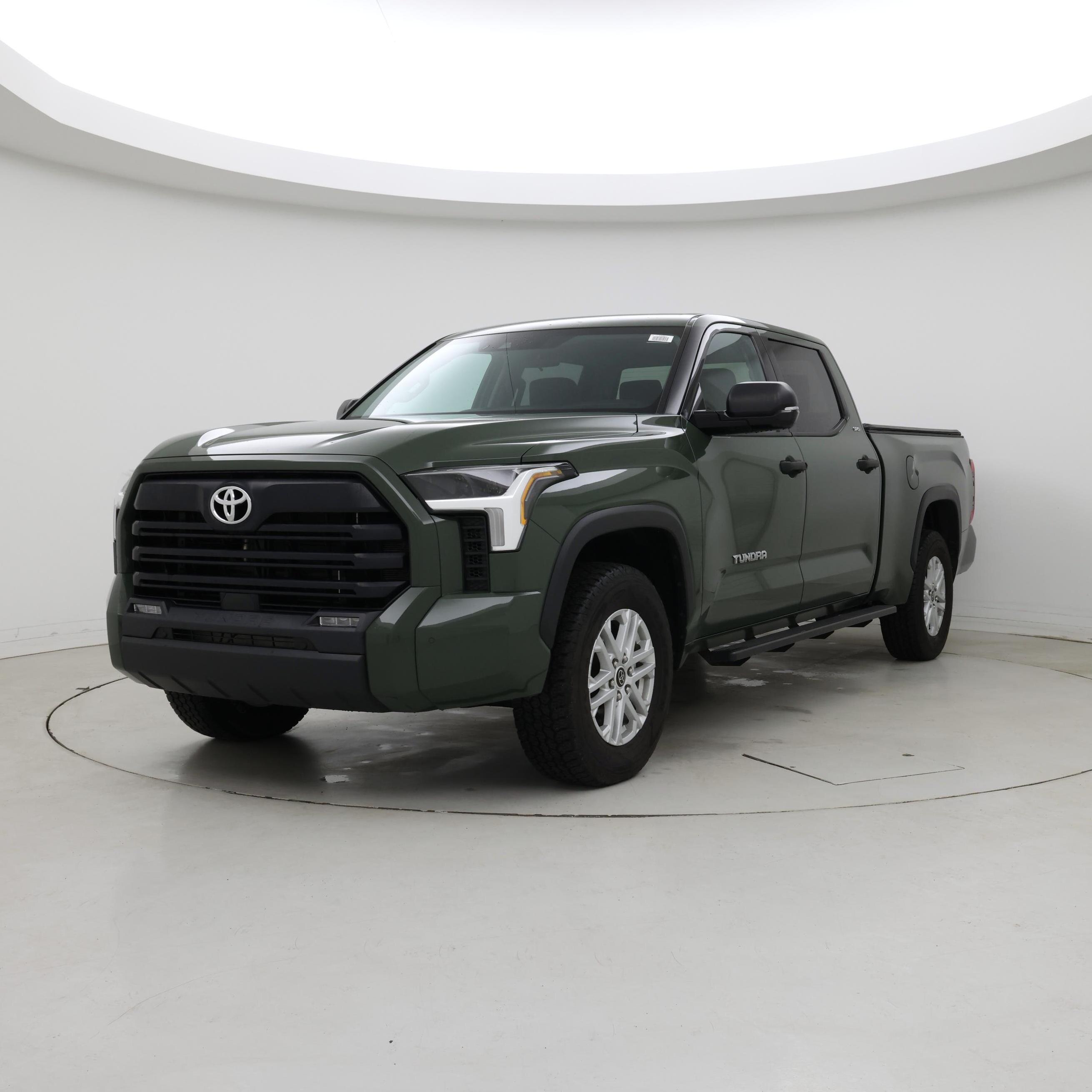 Thumbnail: 2022 Toyota Tundra - 4