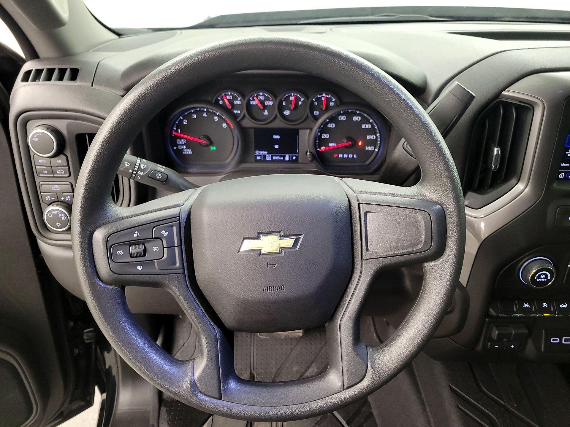 Thumbnail: 2025 Chevrolet Silverado 1500 - 10