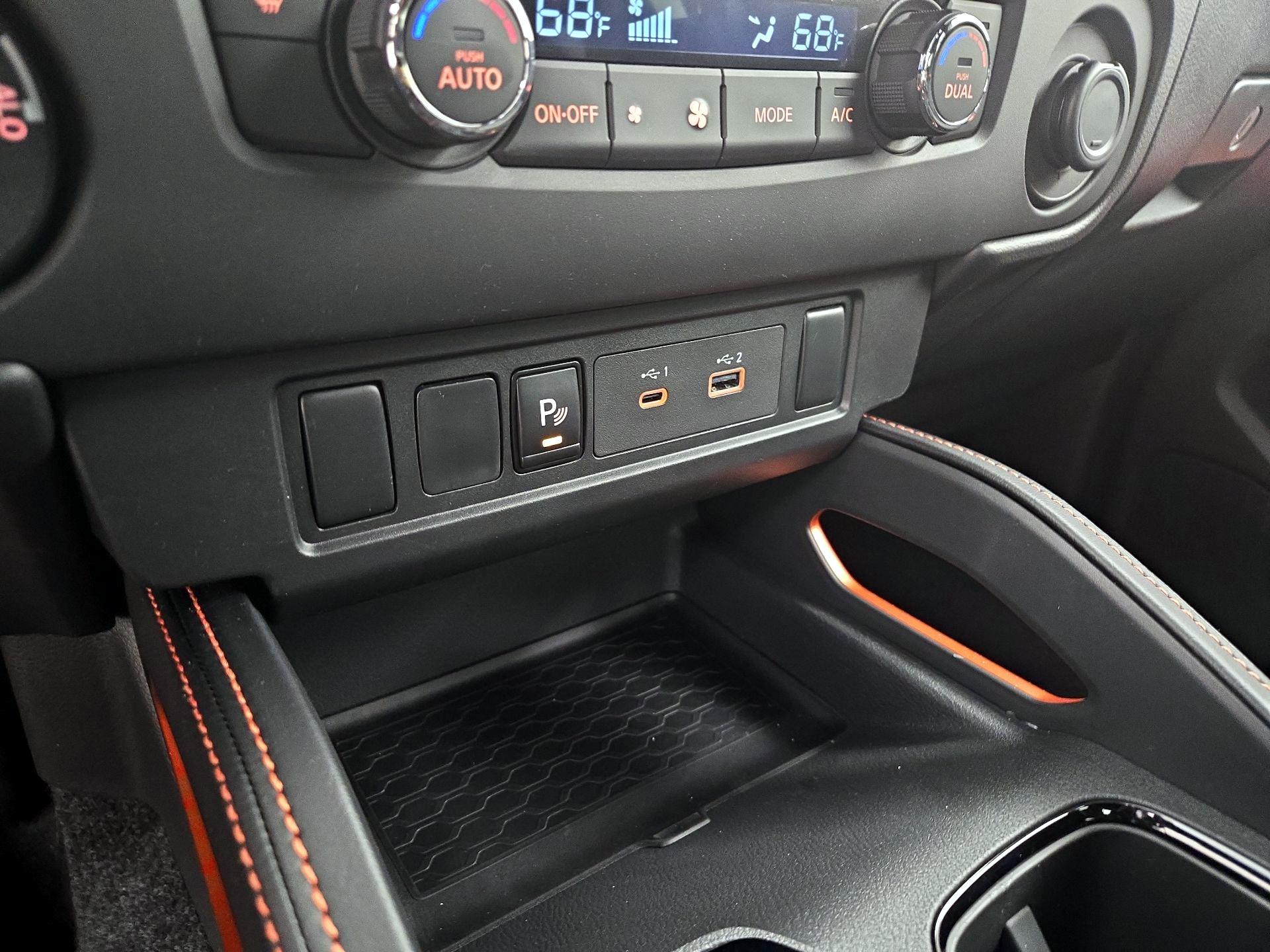 Thumbnail: 2025 Nissan Frontier - 18