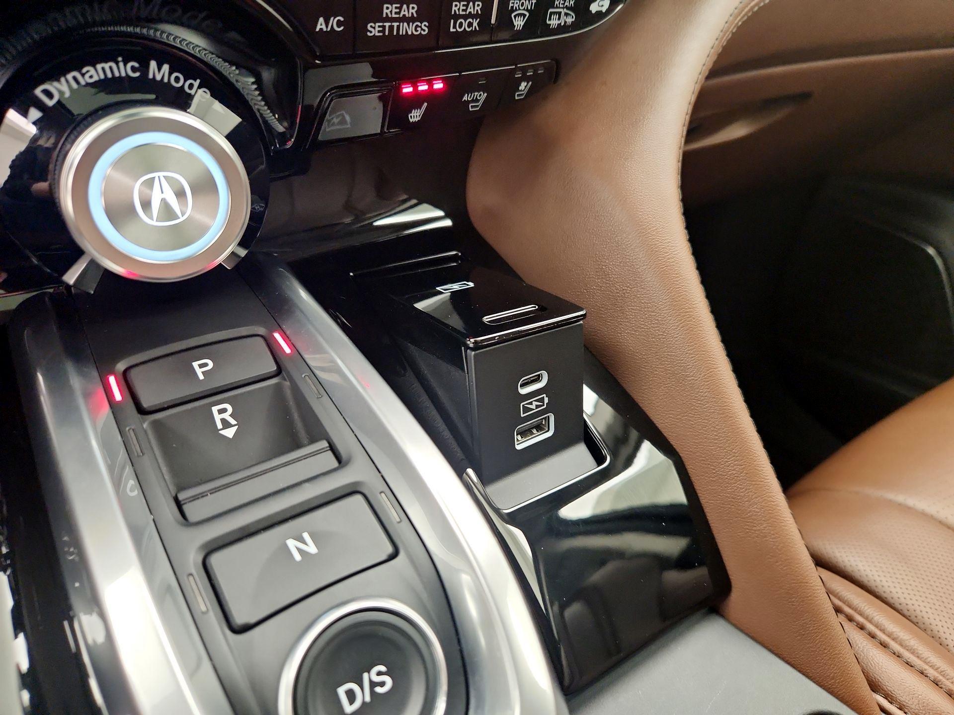 Thumbnail: 2022 Acura MDX - 19