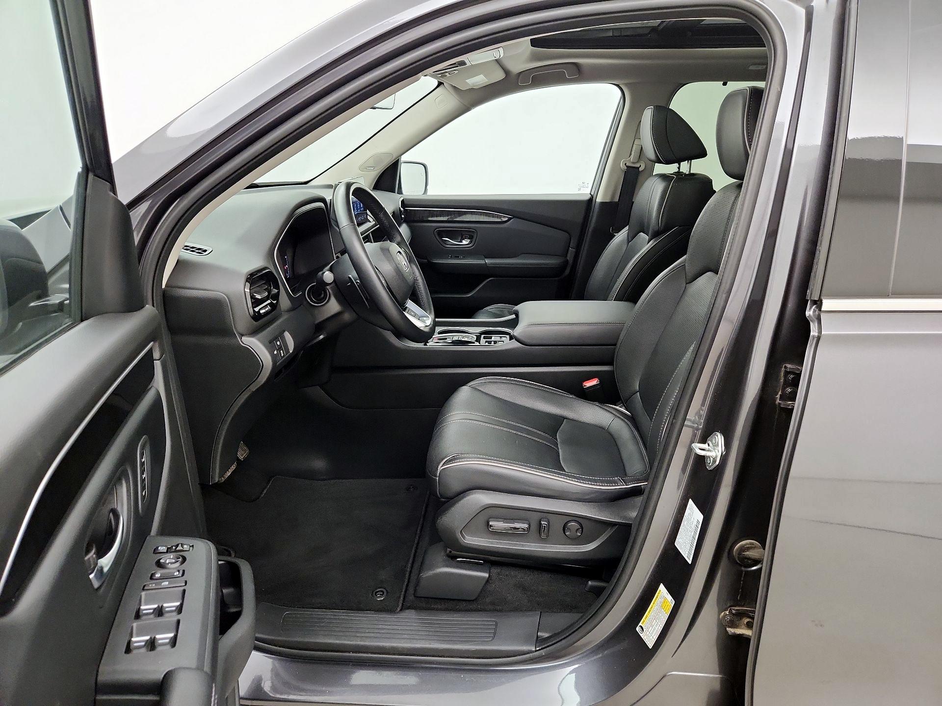 Thumbnail: 2023 Honda Pilot - 11