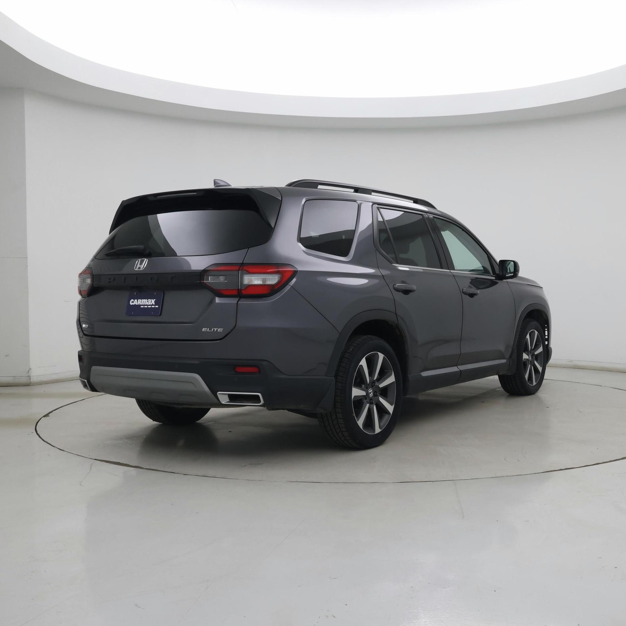 Thumbnail: 2023 Honda Pilot - 8