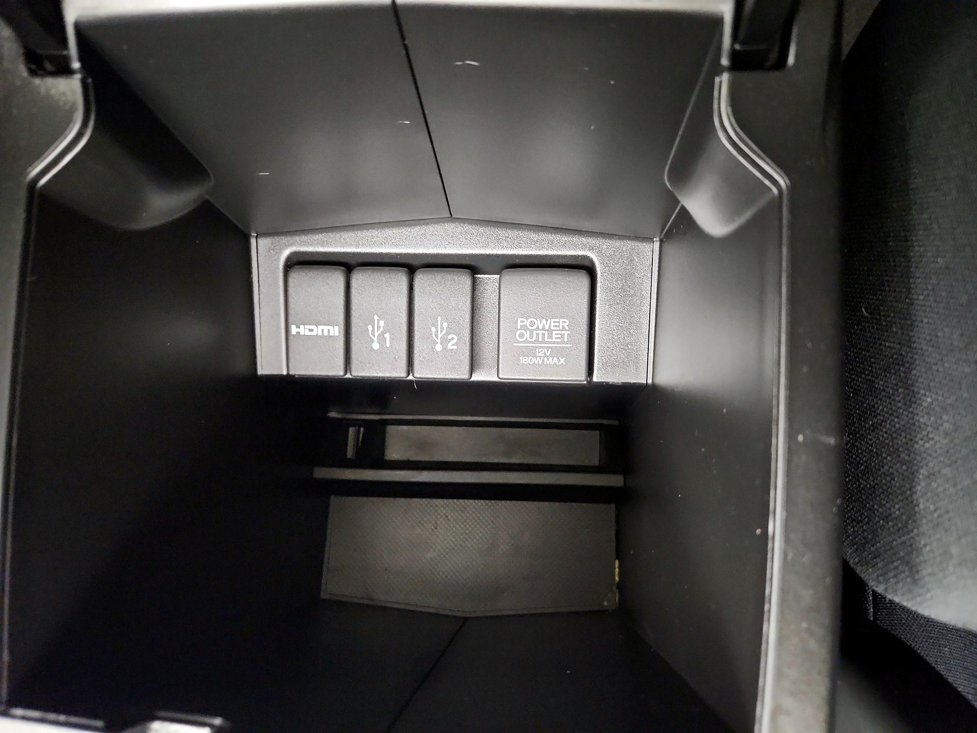 Thumbnail: 2015 Honda CR-V - 18