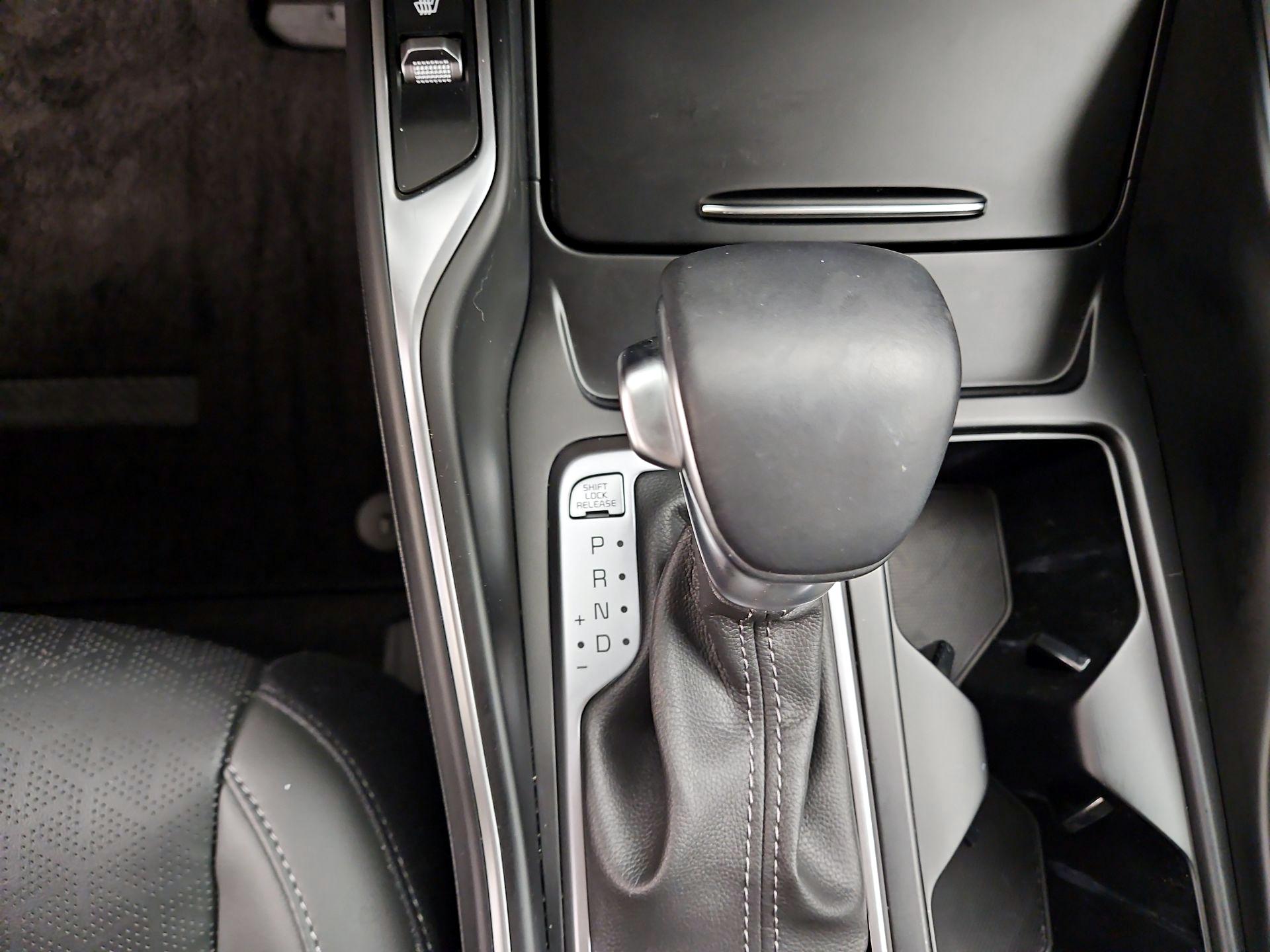 Thumbnail: 2023 Kia Sorento - 18