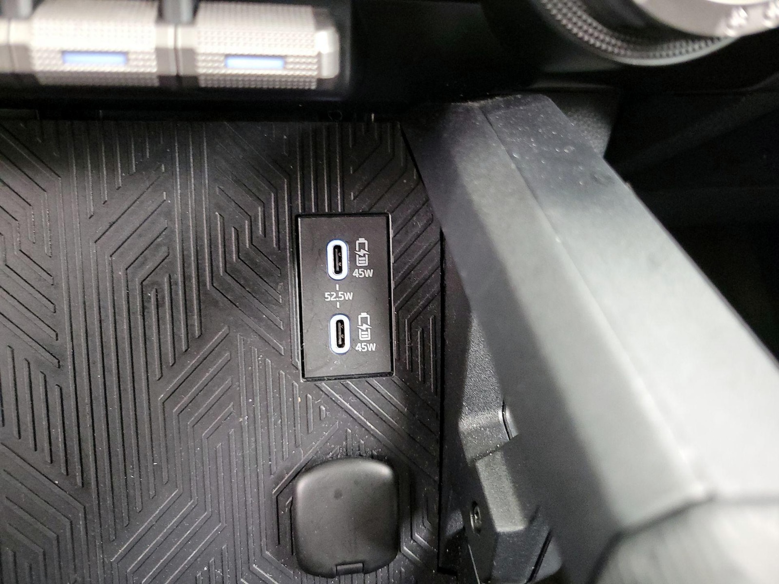 2025 Toyota 4Runner SR5 - Photo 19