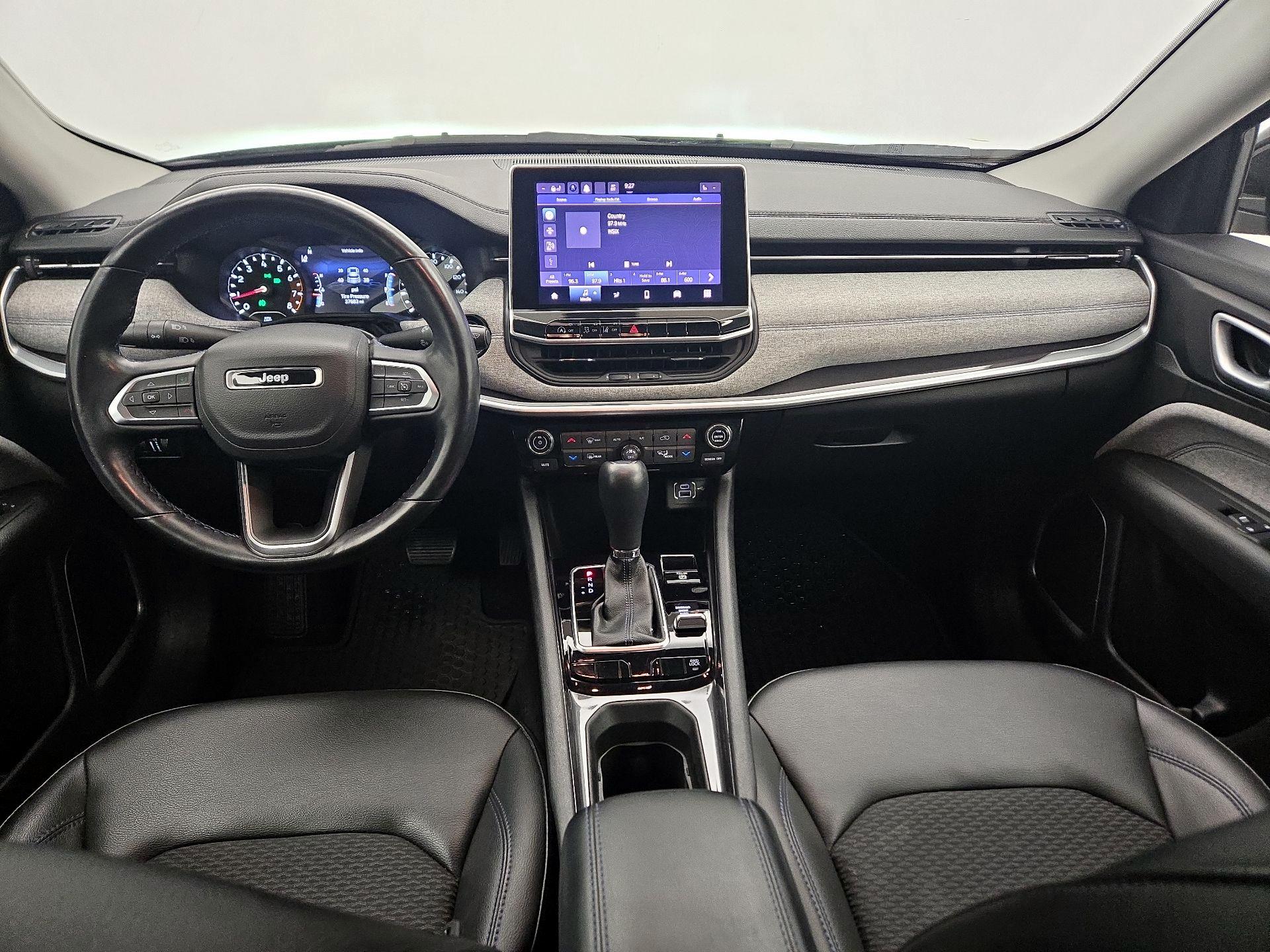 Thumbnail: 2022 Jeep Compass - 9