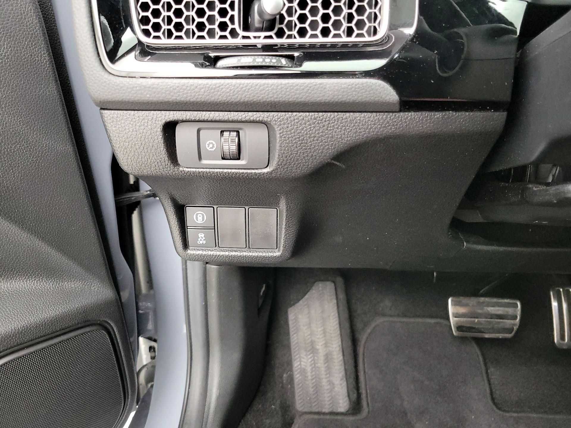 Thumbnail: 2024 Honda Civic - 13