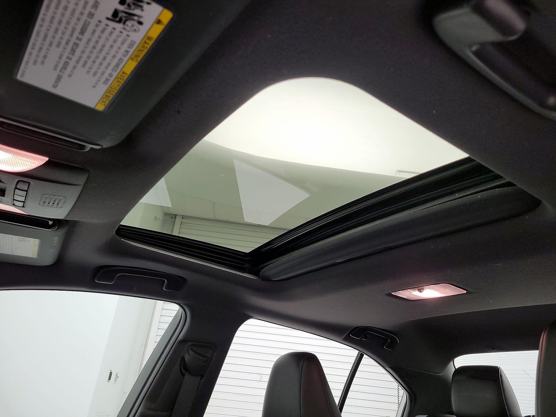 Thumbnail: 2022 Toyota Corolla - 19