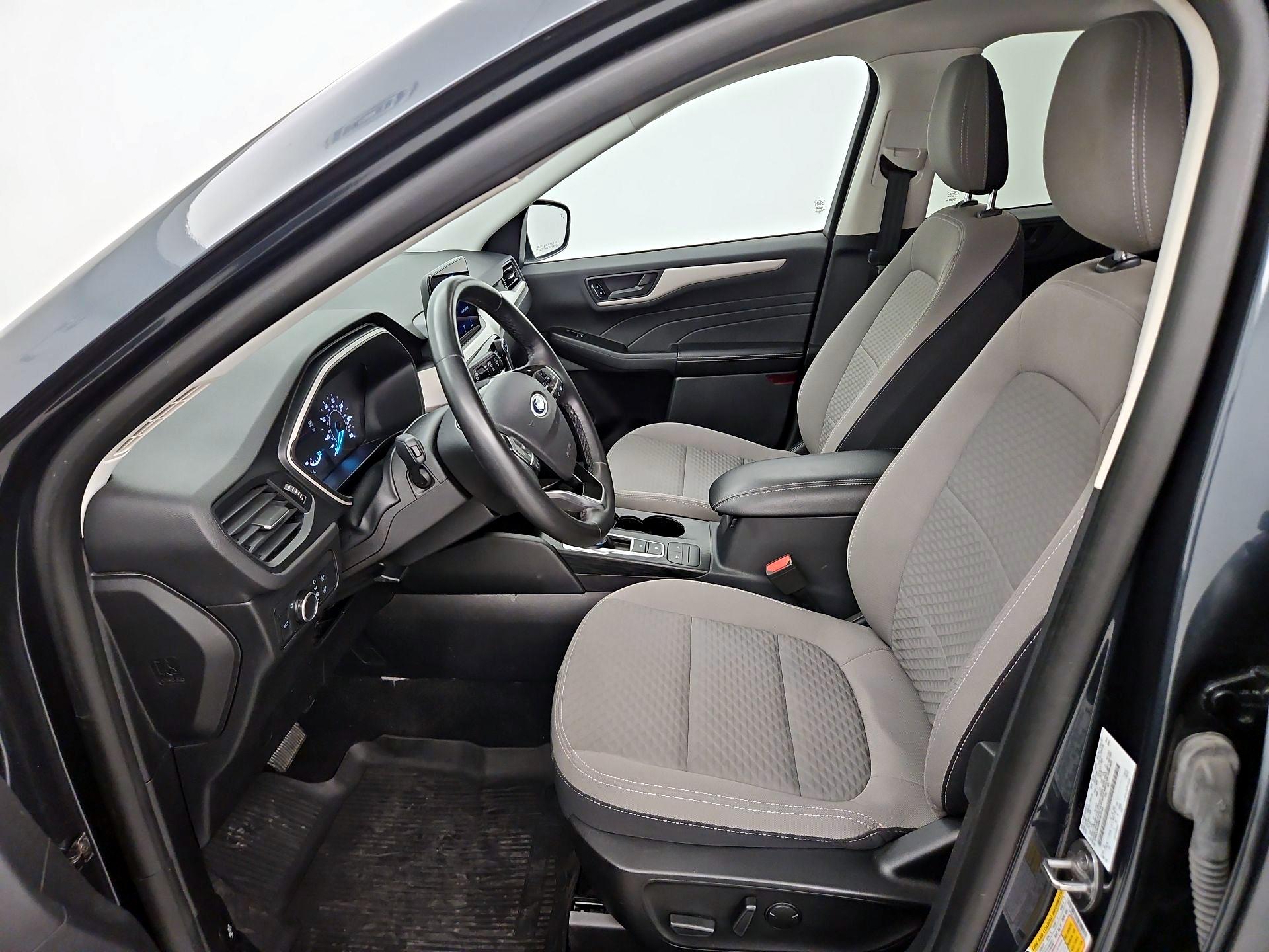 Thumbnail: 2022 Ford Escape - 11