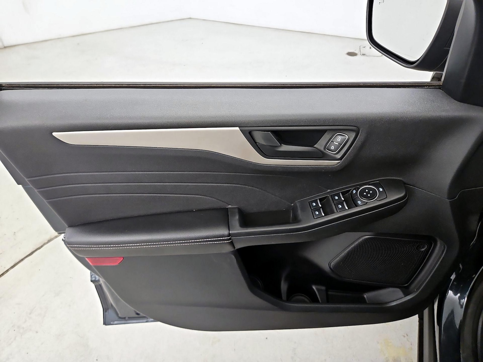 2022 Ford Escape SE - Photo 13