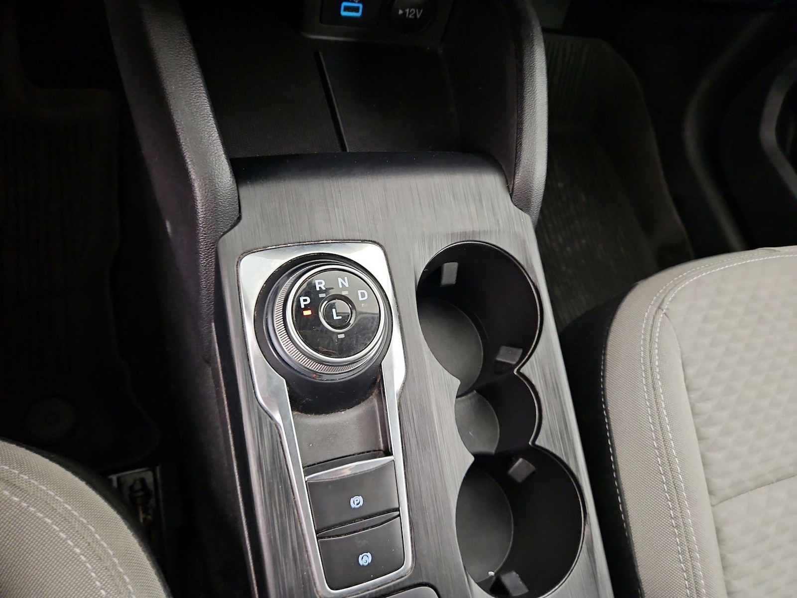 2022 Ford Escape SE - Photo 18