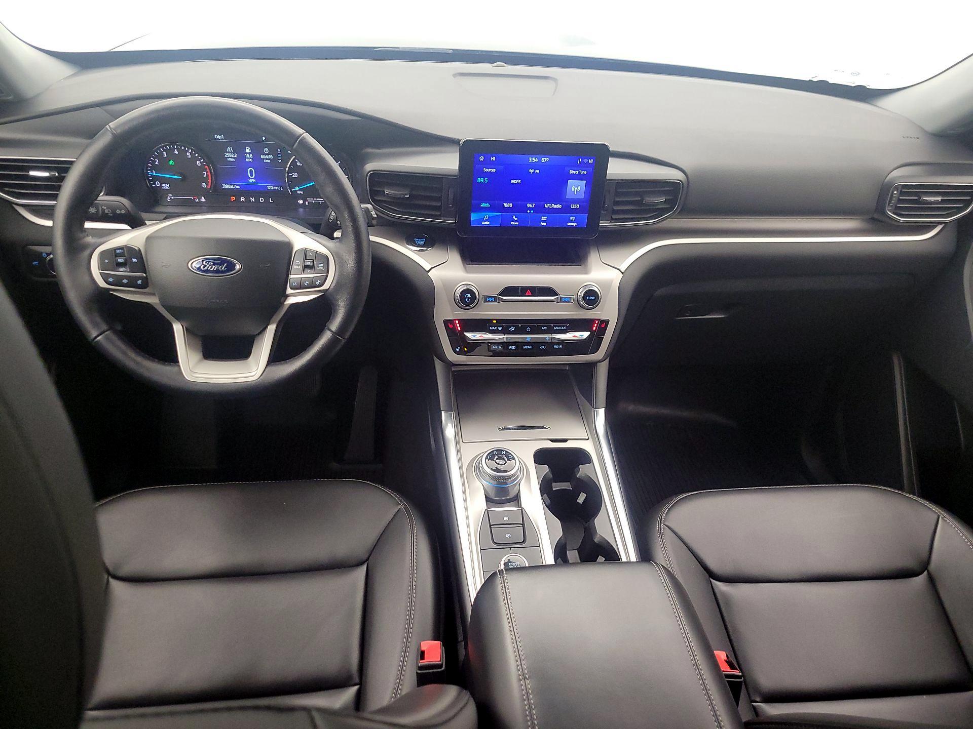 Thumbnail: 2022 Ford Explorer - 9