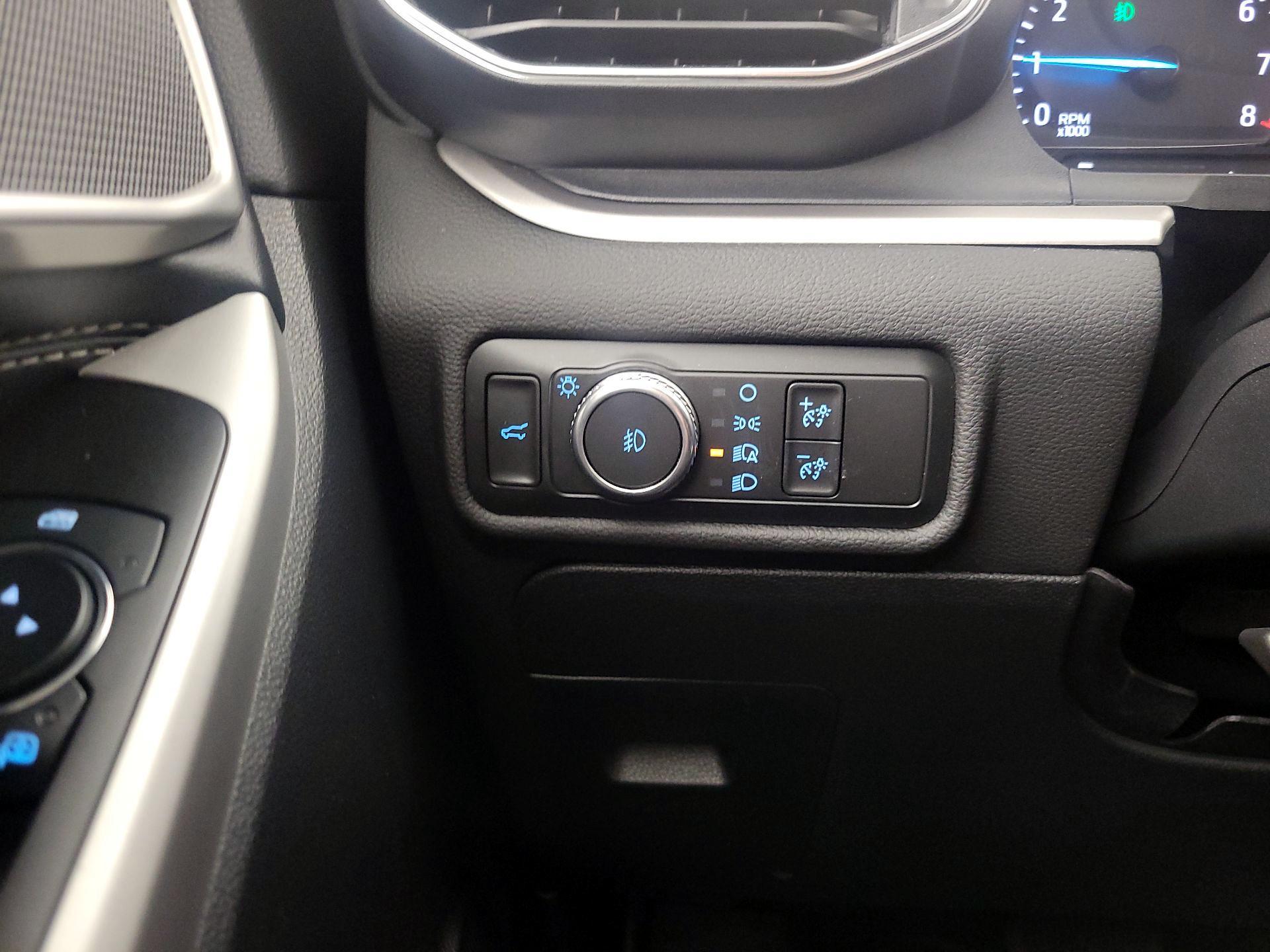 Thumbnail: 2022 Ford Explorer - 13