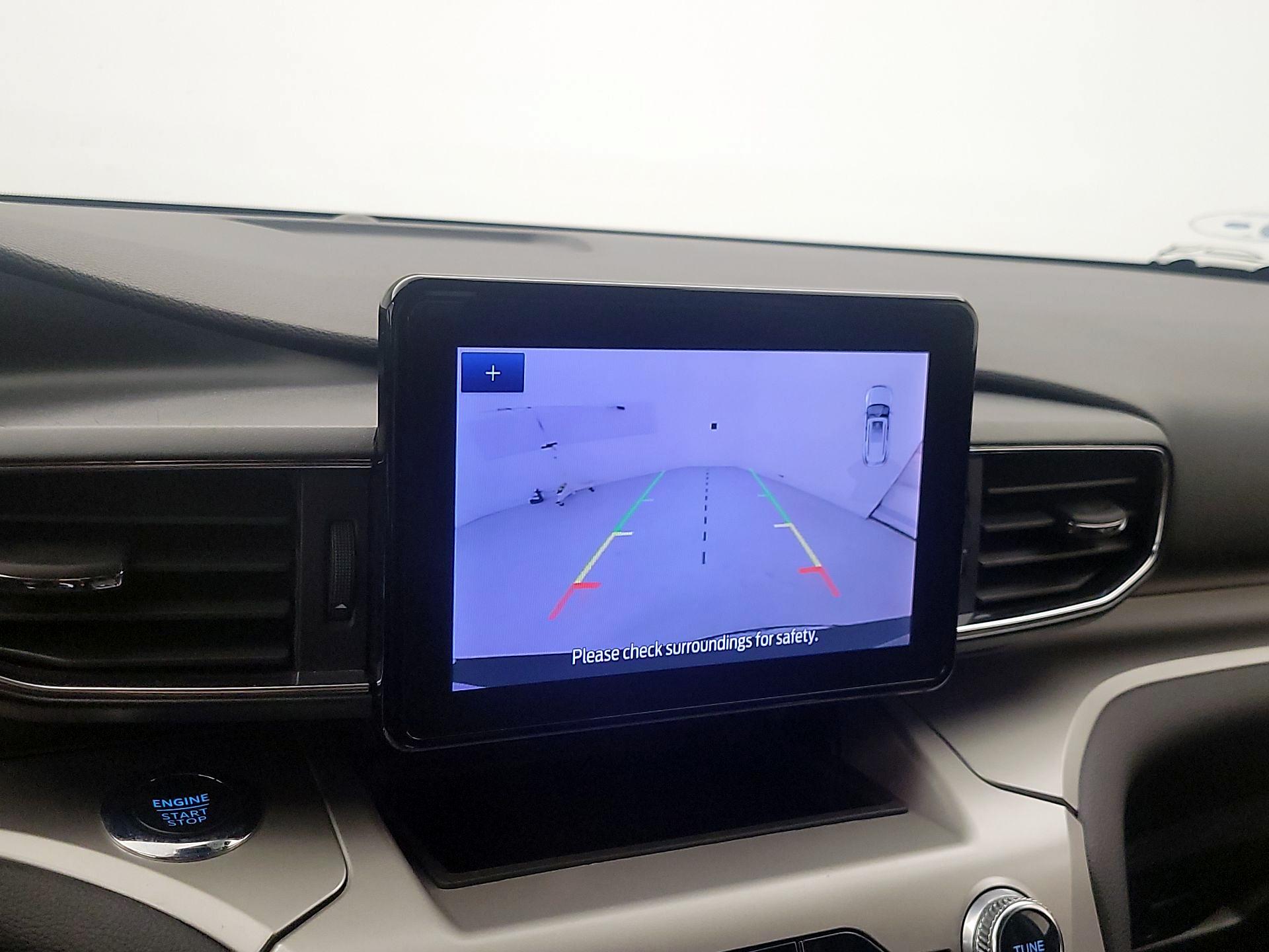 Thumbnail: 2022 Ford Explorer - 14