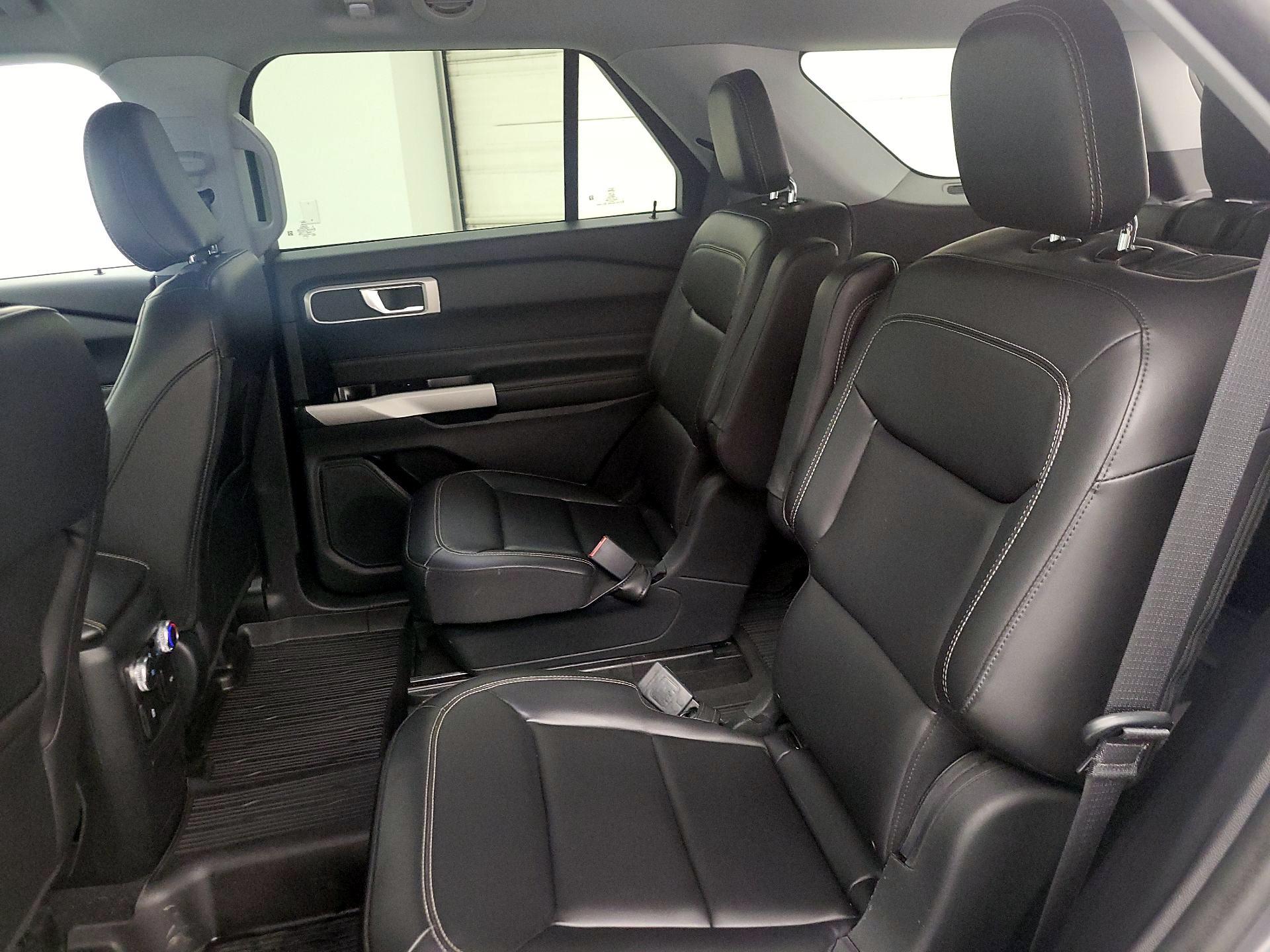 Thumbnail: 2022 Ford Explorer - 19