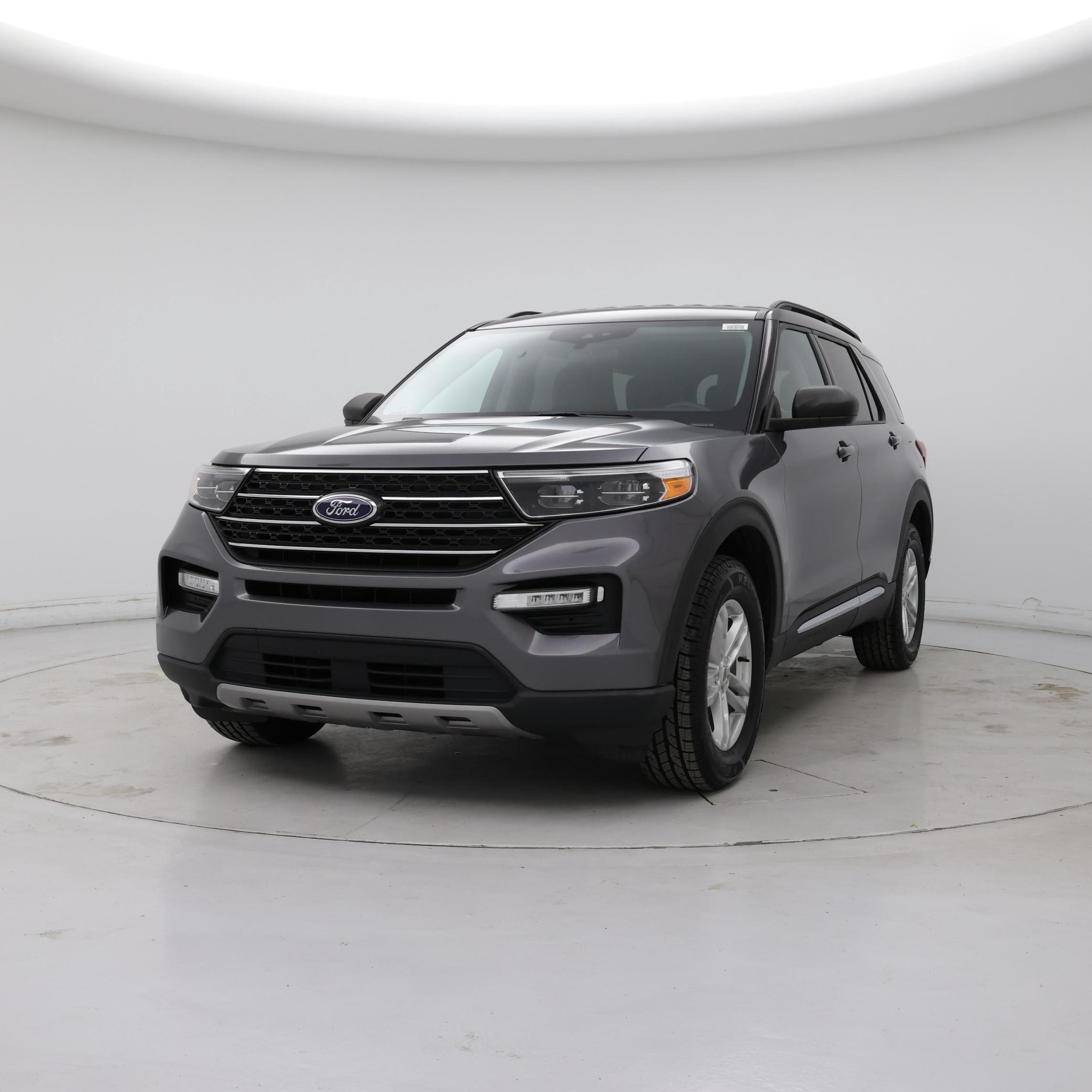 Thumbnail: 2022 Ford Explorer - 4
