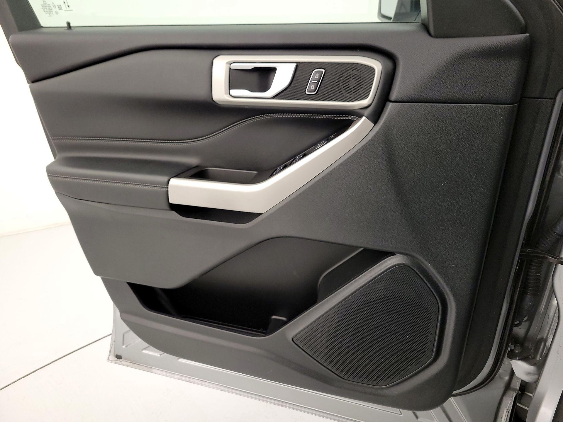 Thumbnail: 2023 Ford Explorer - 12