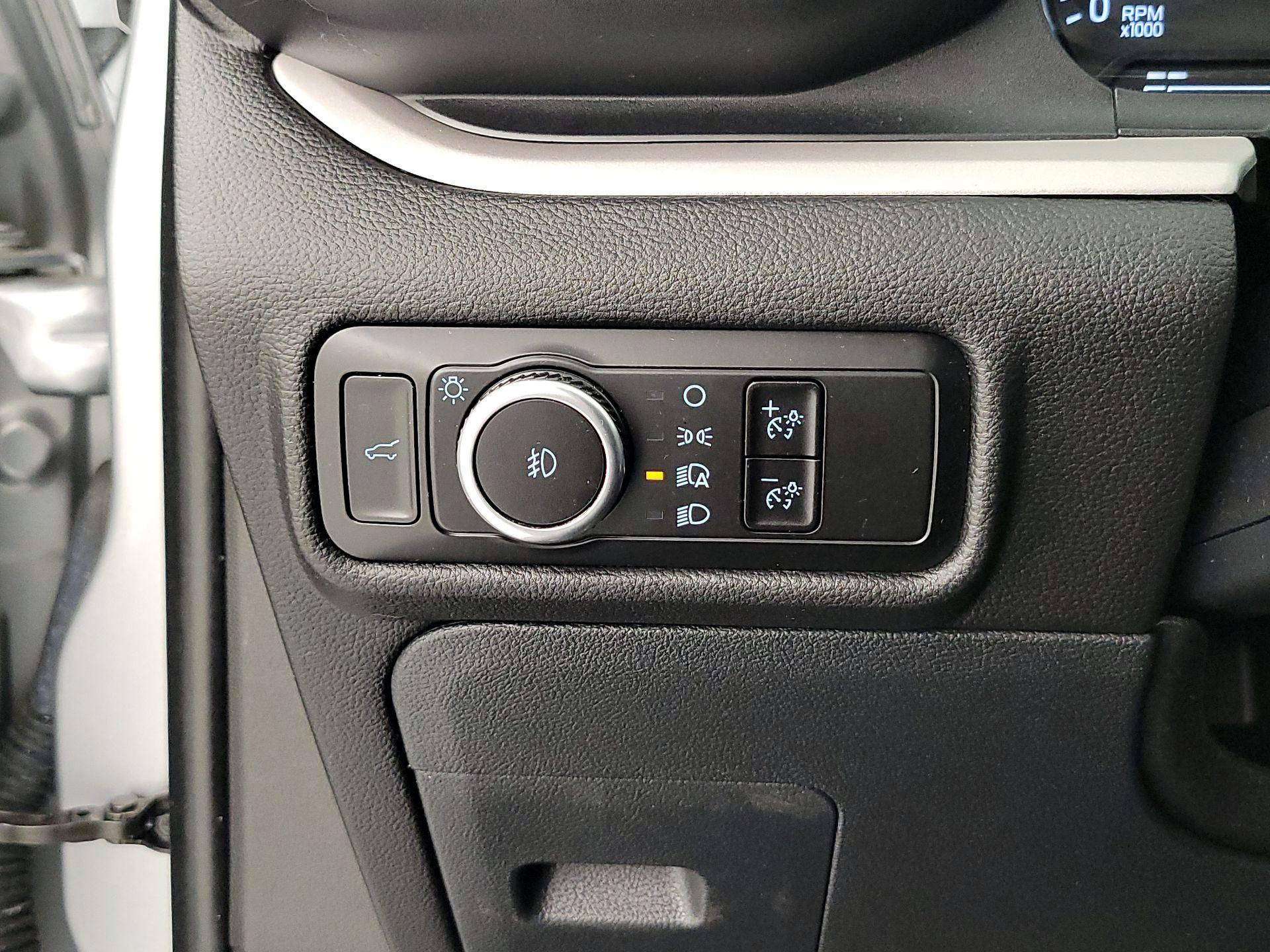 Thumbnail: 2023 Ford Explorer - 13