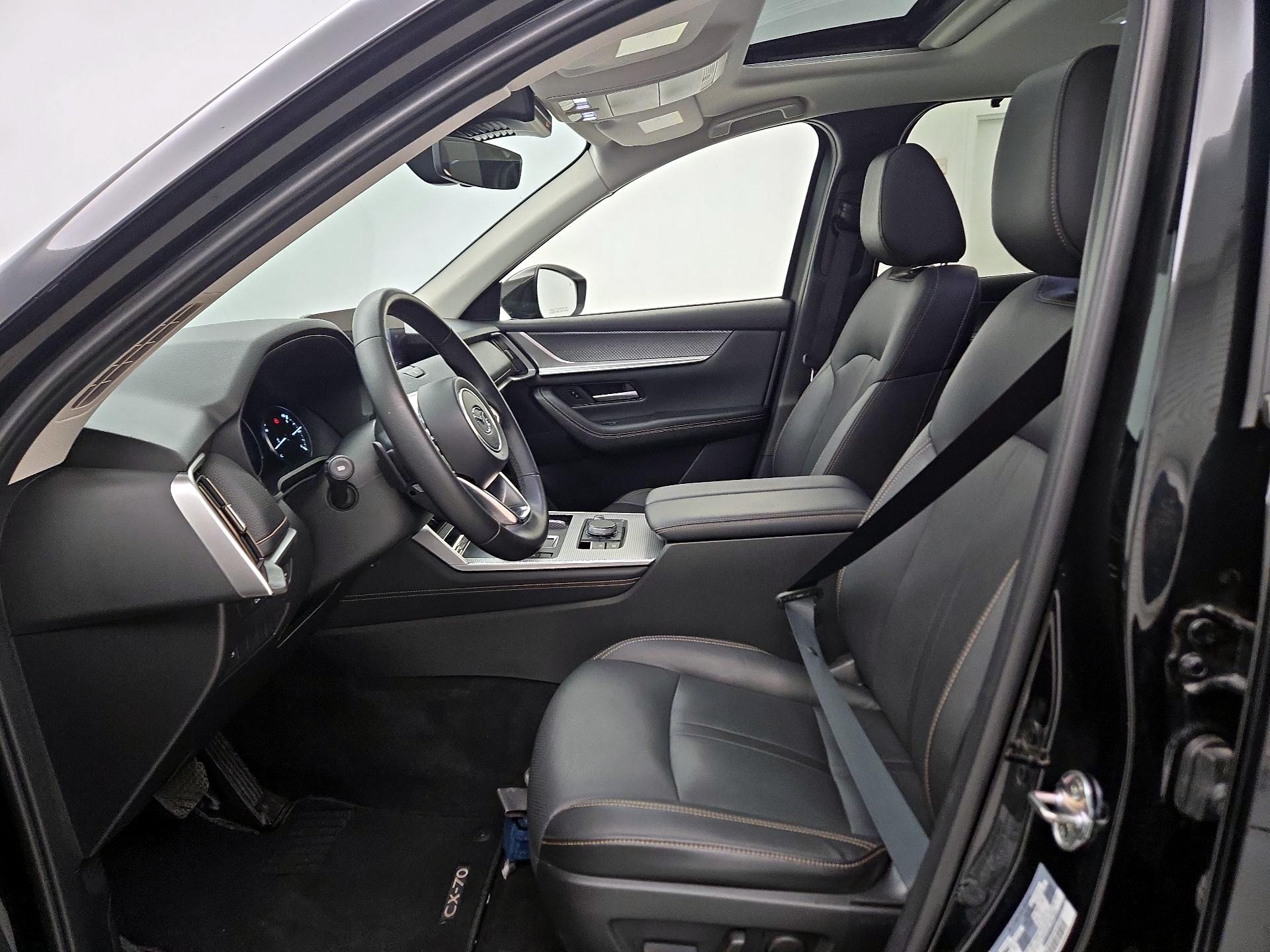 Thumbnail: 2025 Mazda CX-70 - 11