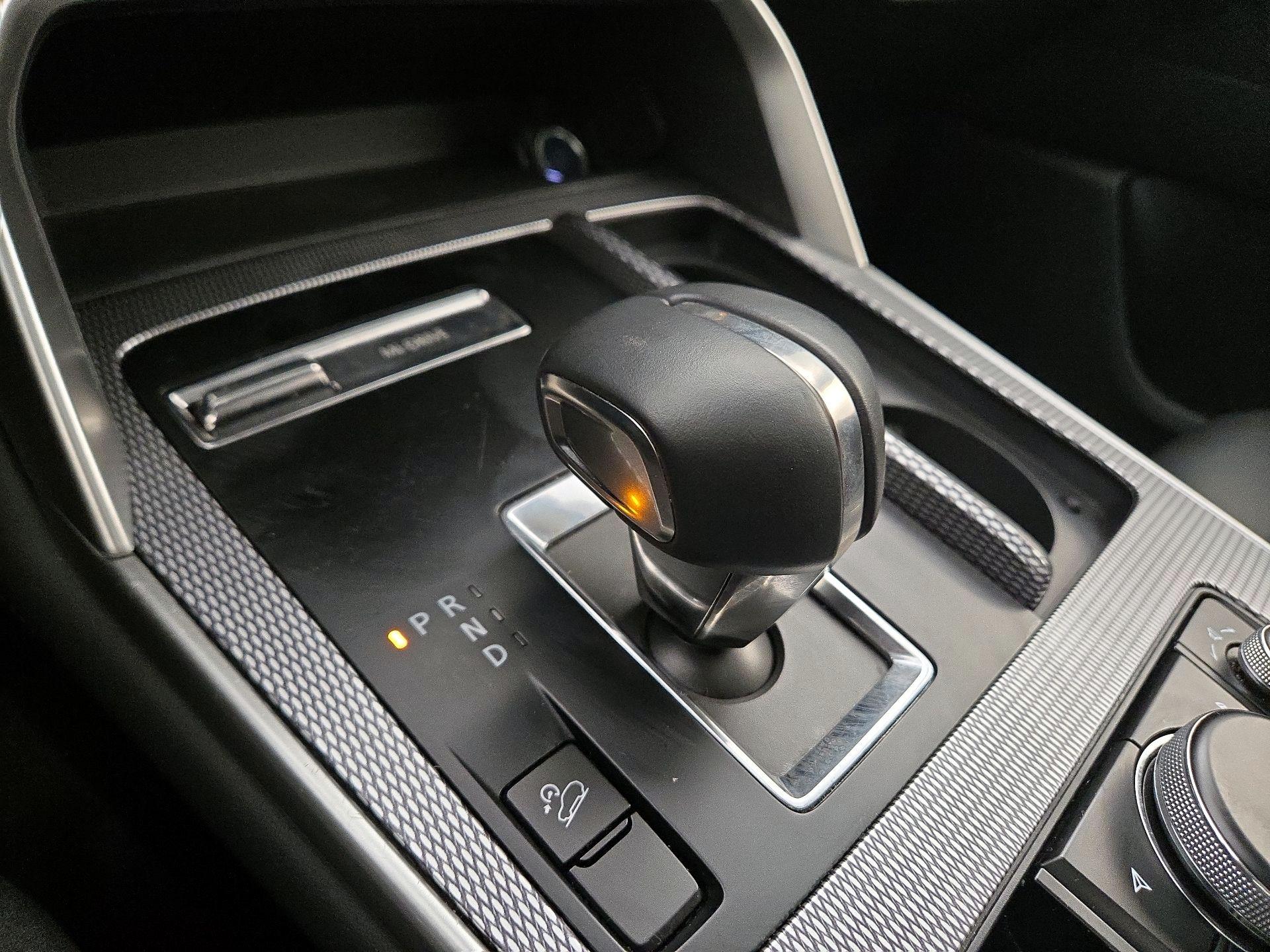 Thumbnail: 2025 Mazda CX-70 - 17