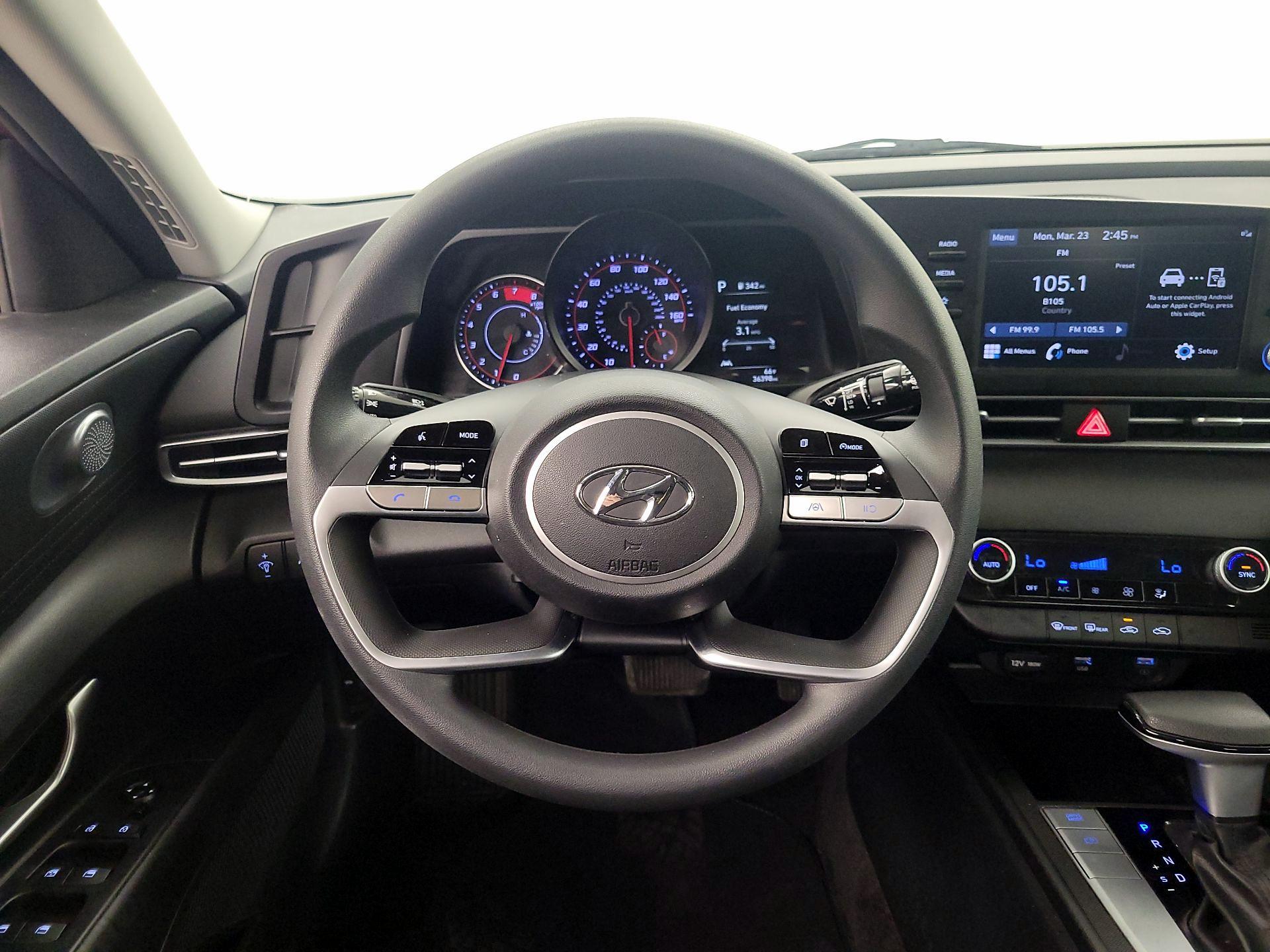 Thumbnail: 2023 Hyundai Elantra - 10