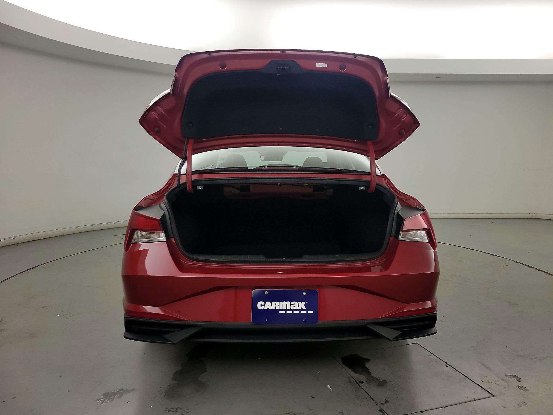 Thumbnail: 2023 Hyundai Elantra - 20