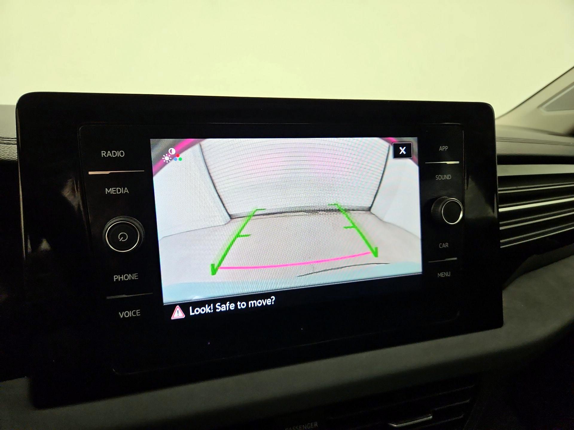 Thumbnail: 2025 Volkswagen Jetta - 14