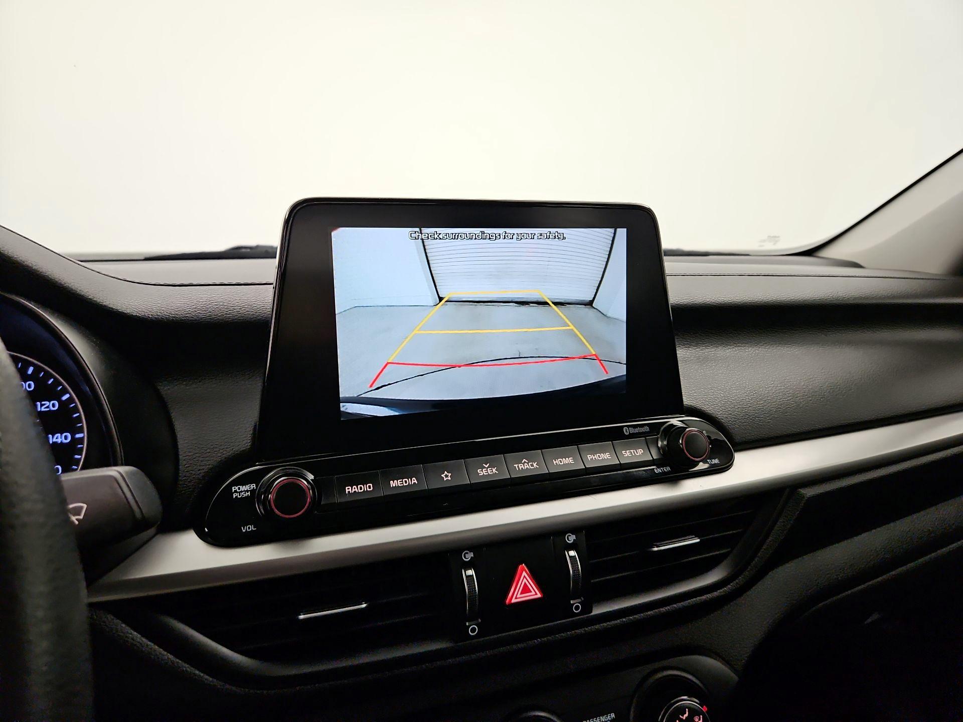 Thumbnail: 2021 Kia Forte - 14