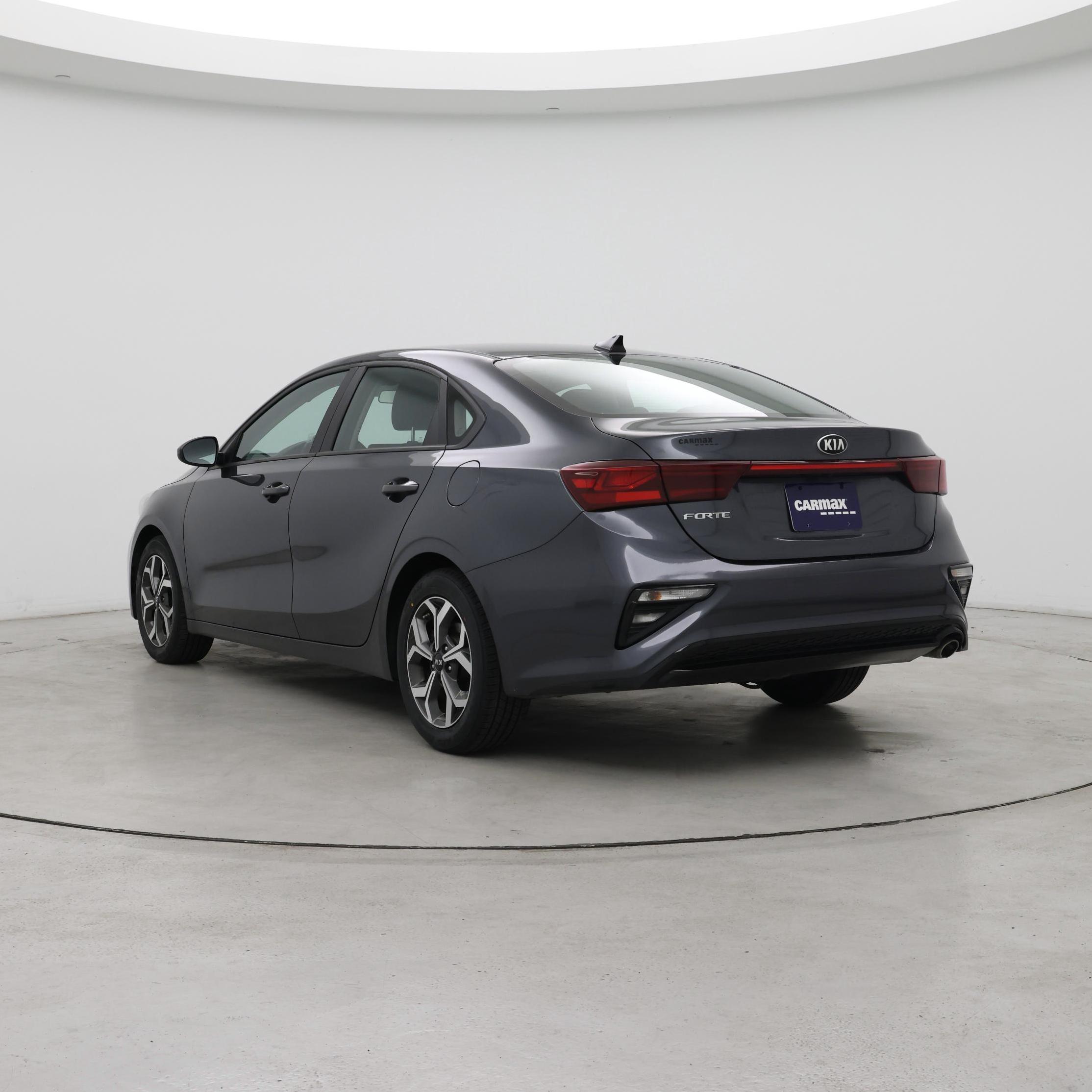Thumbnail: 2021 Kia Forte - 2