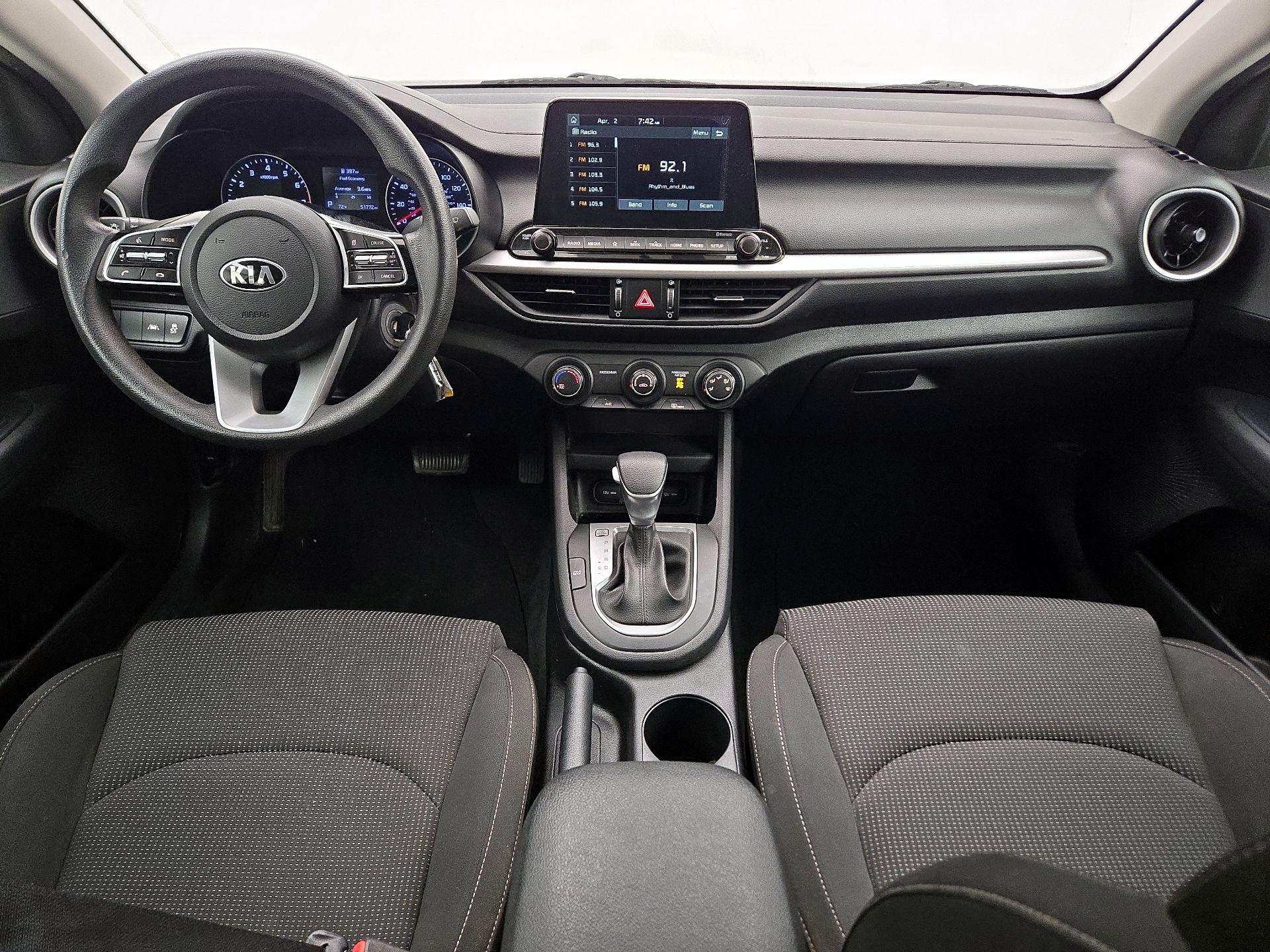 Thumbnail: 2020 Kia Forte - 9