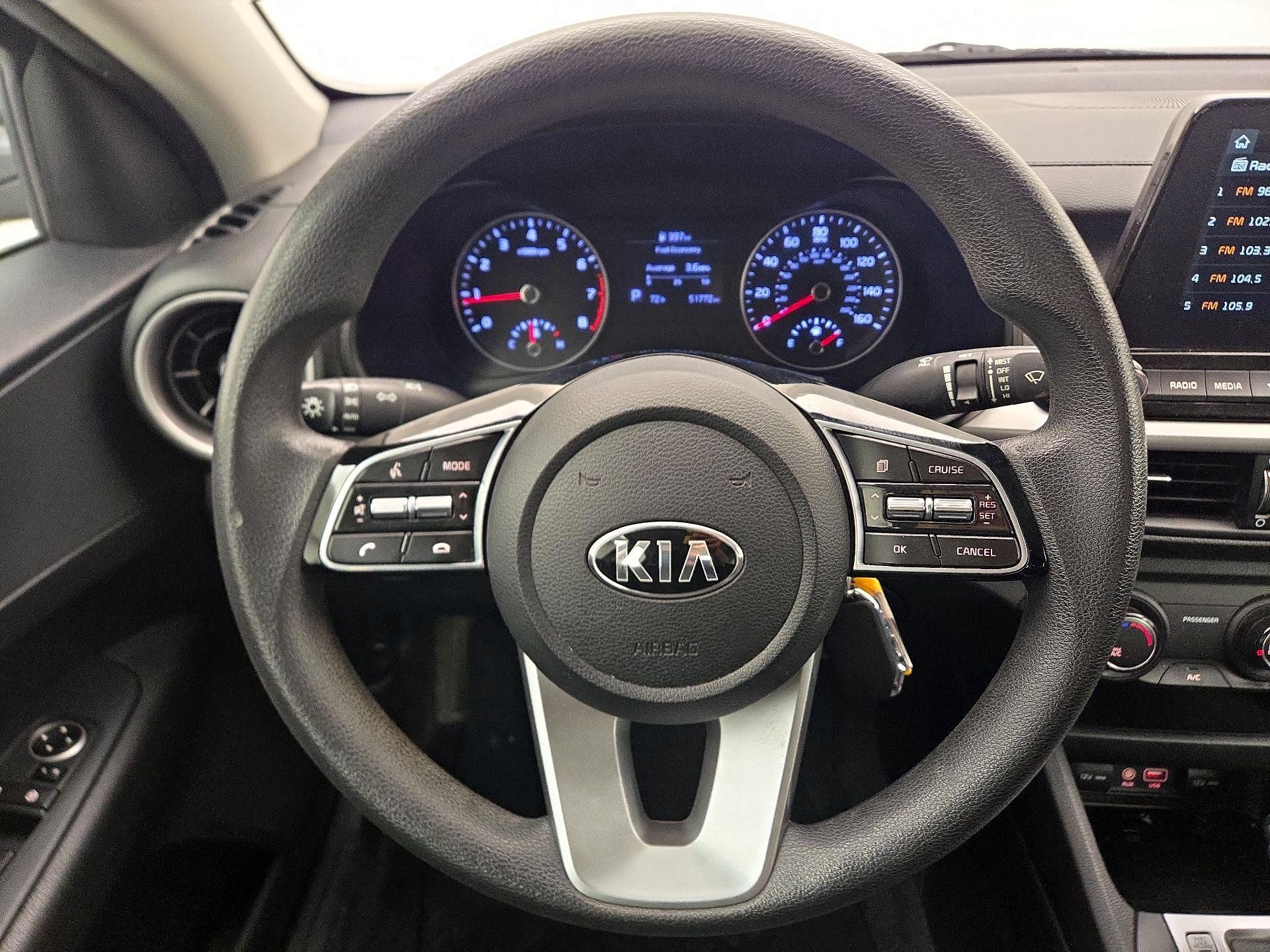 Thumbnail: 2020 Kia Forte - 10