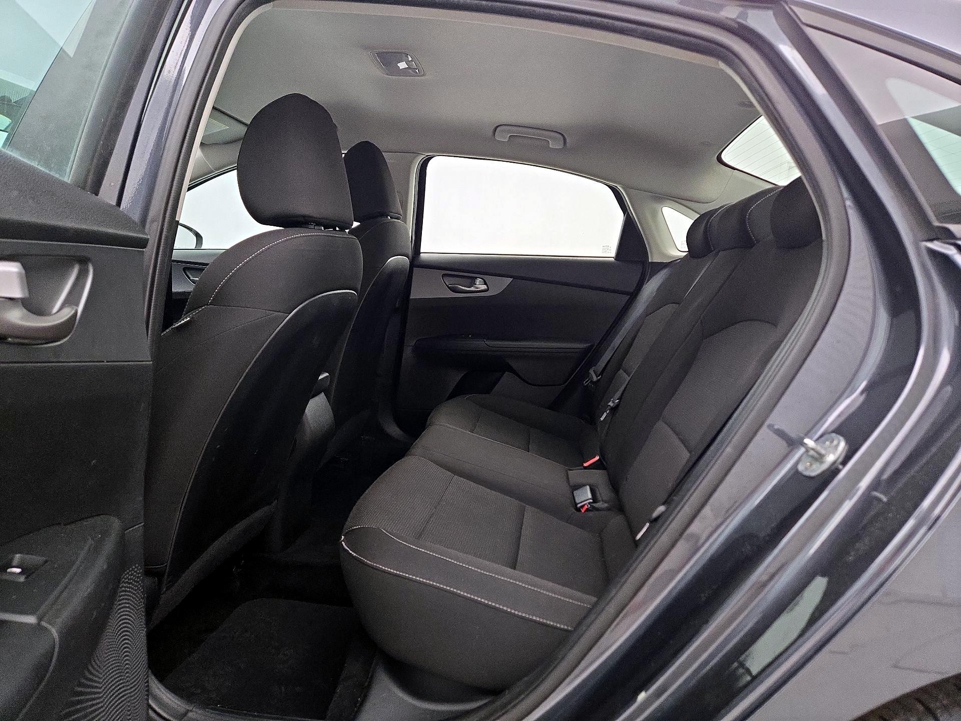 Thumbnail: 2020 Kia Forte - 19