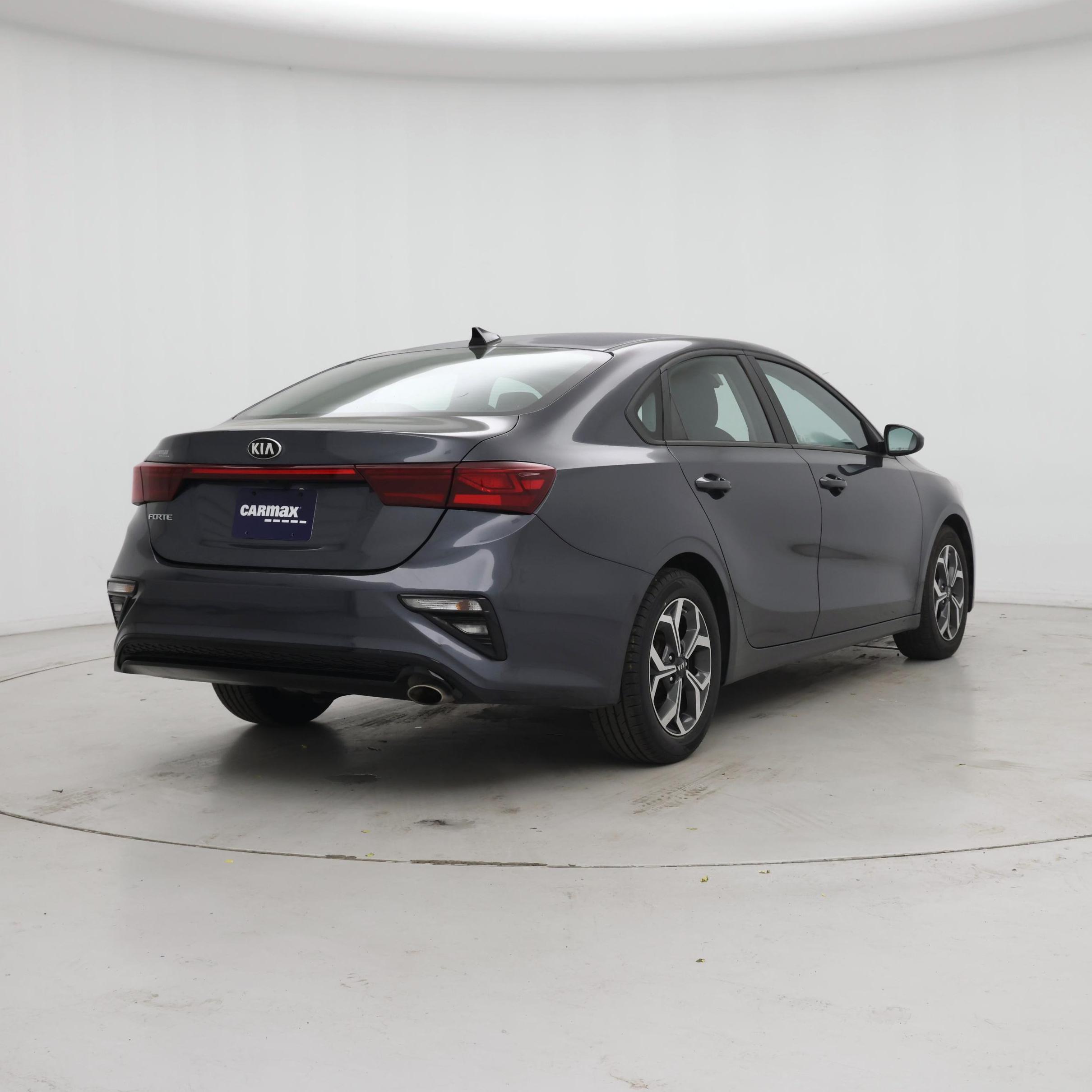 Thumbnail: 2020 Kia Forte - 8