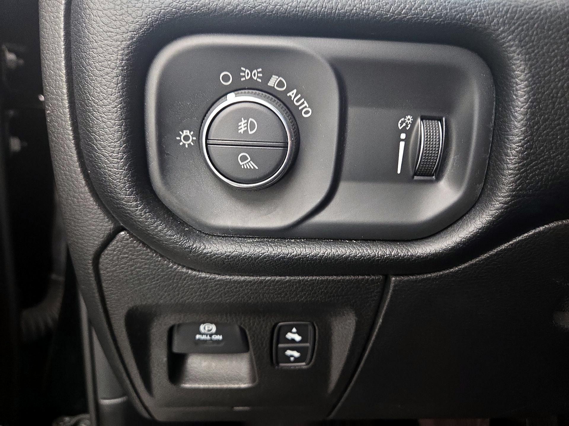 Thumbnail: 2021 RAM 1500 - 13