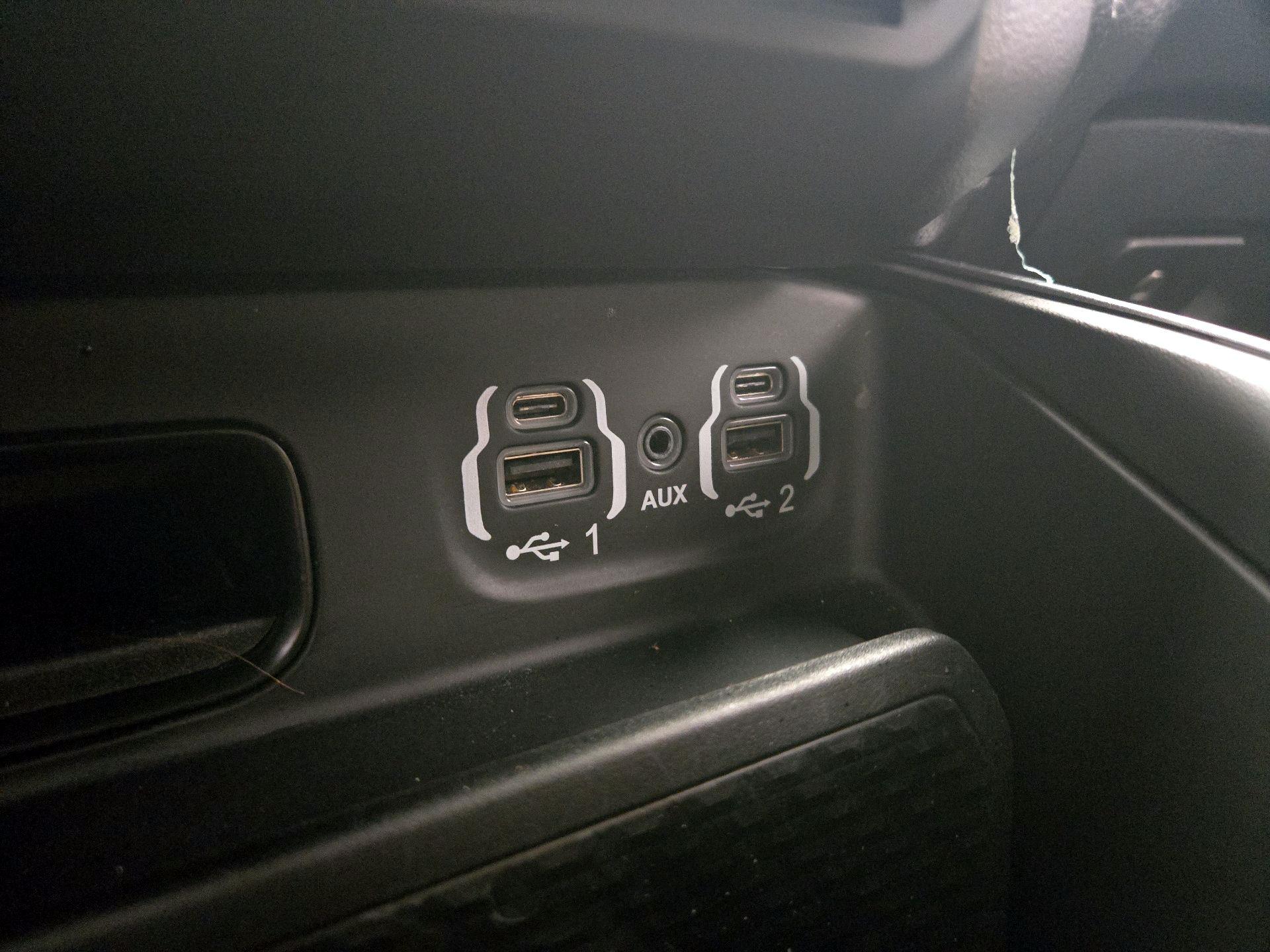 Thumbnail: 2021 RAM 1500 - 18