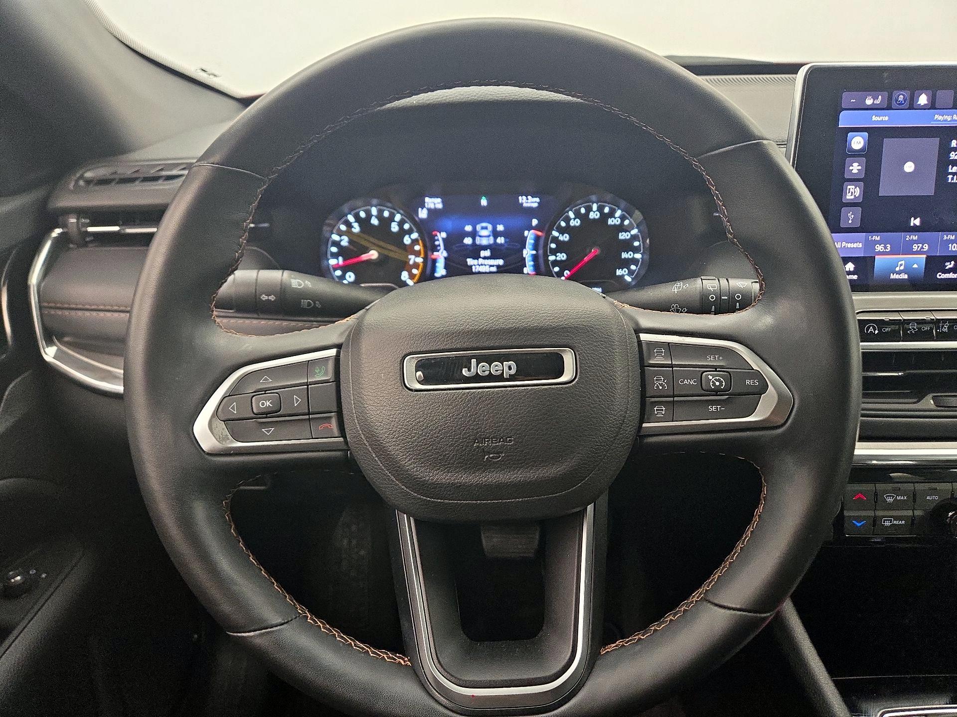 Thumbnail: 2022 Jeep Compass - 10