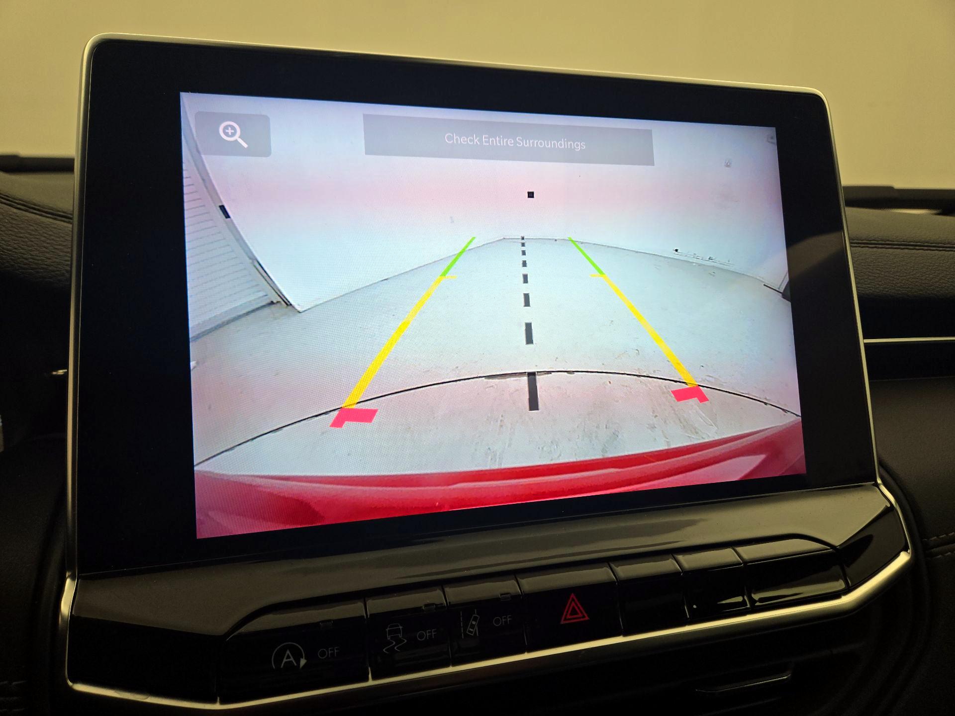 Thumbnail: 2022 Jeep Compass - 14