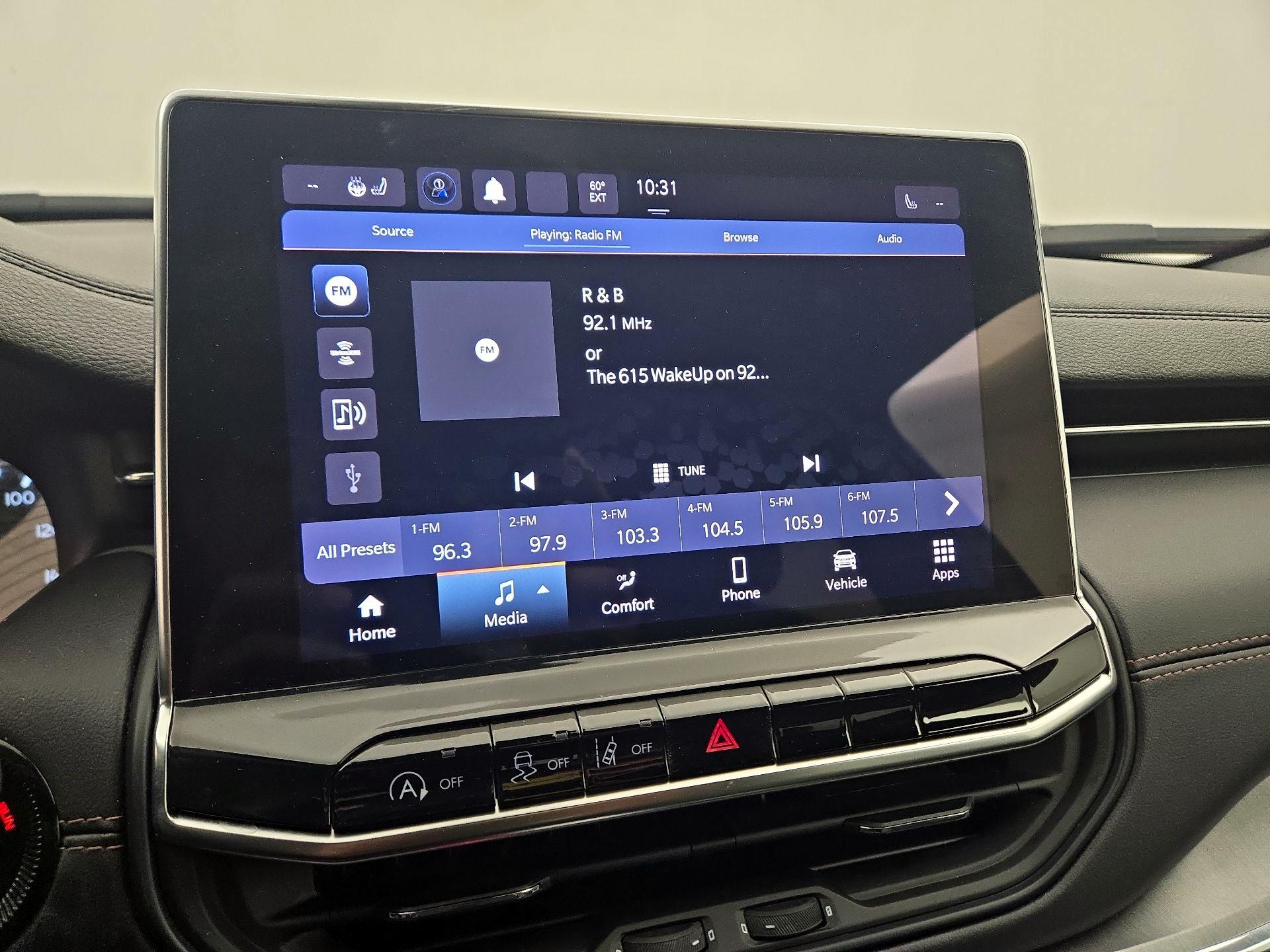 Thumbnail: 2022 Jeep Compass - 15