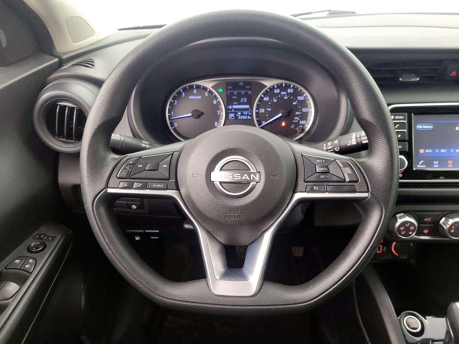 Thumbnail: 2022 Nissan Kicks - 10