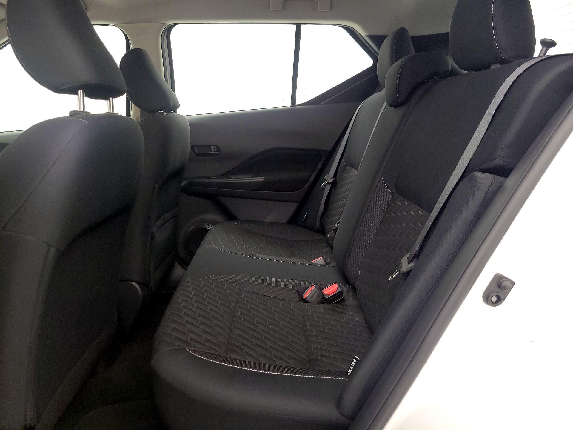 Thumbnail: 2022 Nissan Kicks - 19